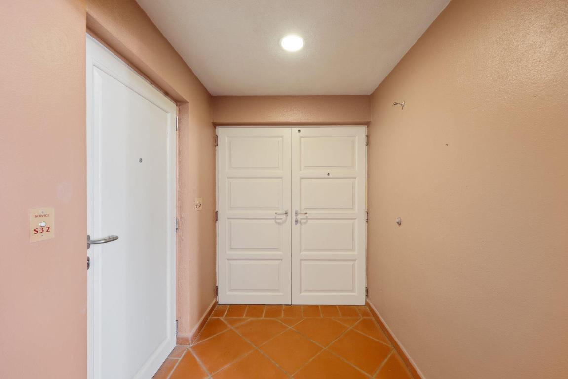 2 N Breakers Row #S32 Palm Beach, FL 33480