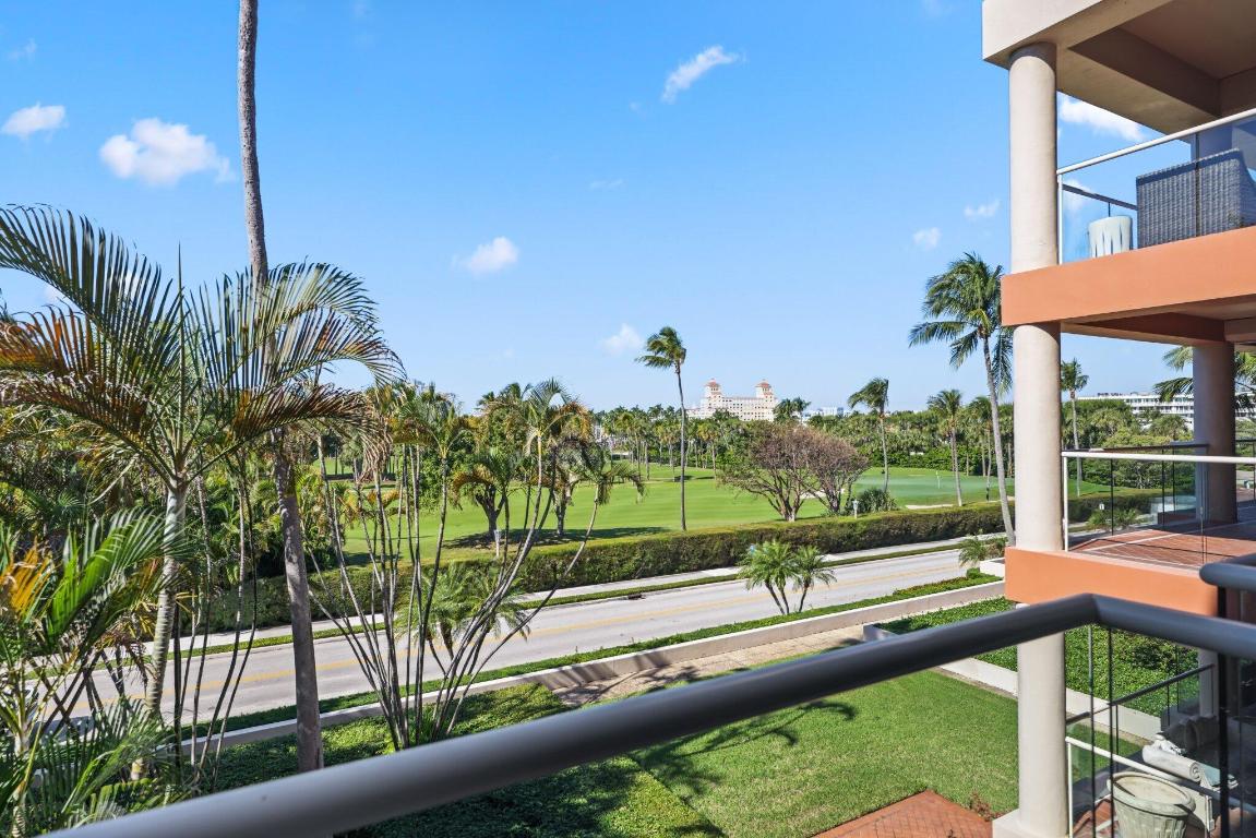 2 N Breakers Row #S32 Palm Beach, FL 33480