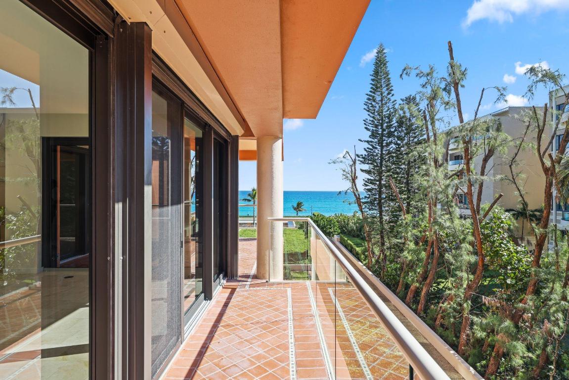 2 N Breakers Row #S32 Palm Beach, FL 33480
