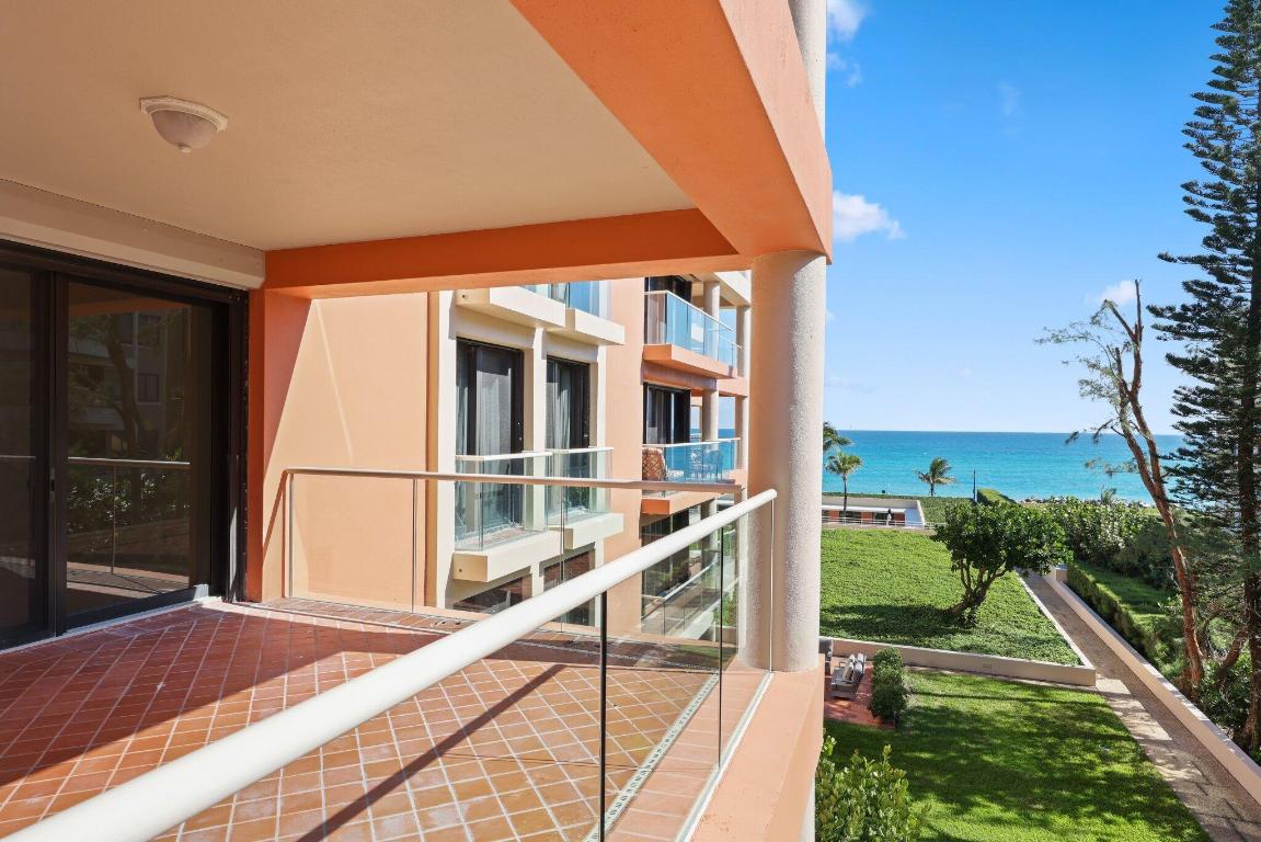 2 N Breakers Row #S32 Palm Beach, FL 33480