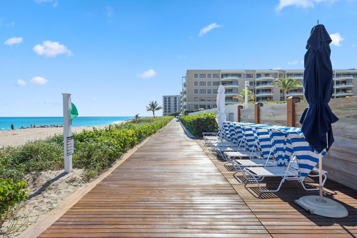 2 N Breakers Row #S32 Palm Beach, FL 33480