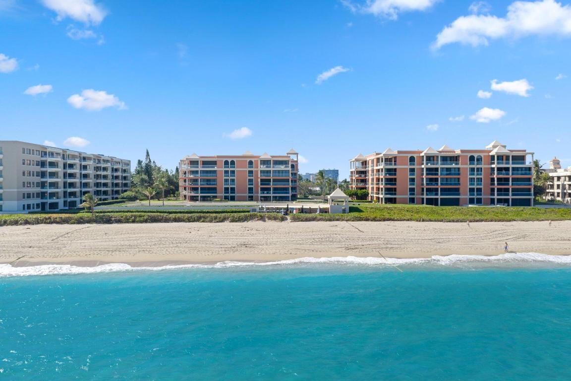 2 N Breakers Row #S32 Palm Beach, FL 33480