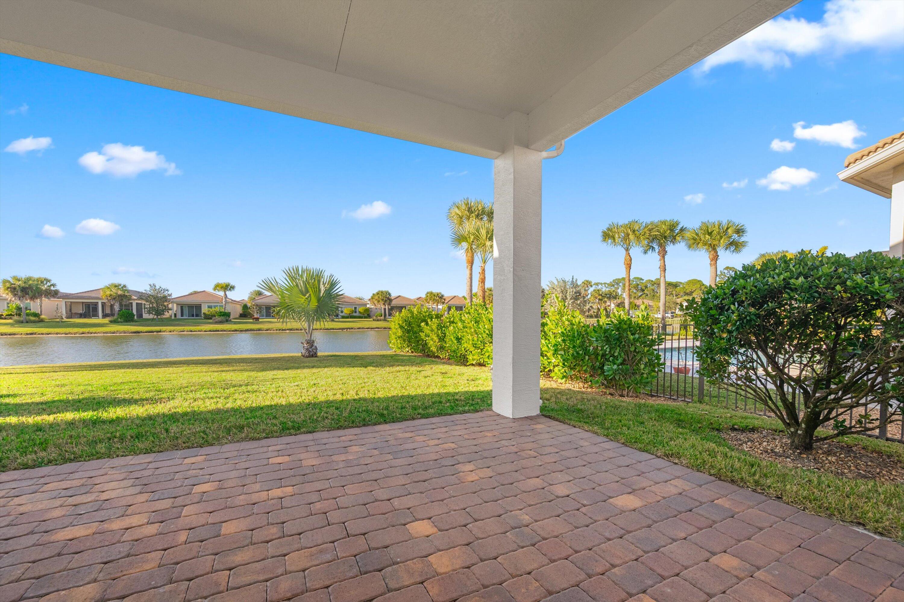 18024 SW Cosenza Way Port St Lucie, FL 34986