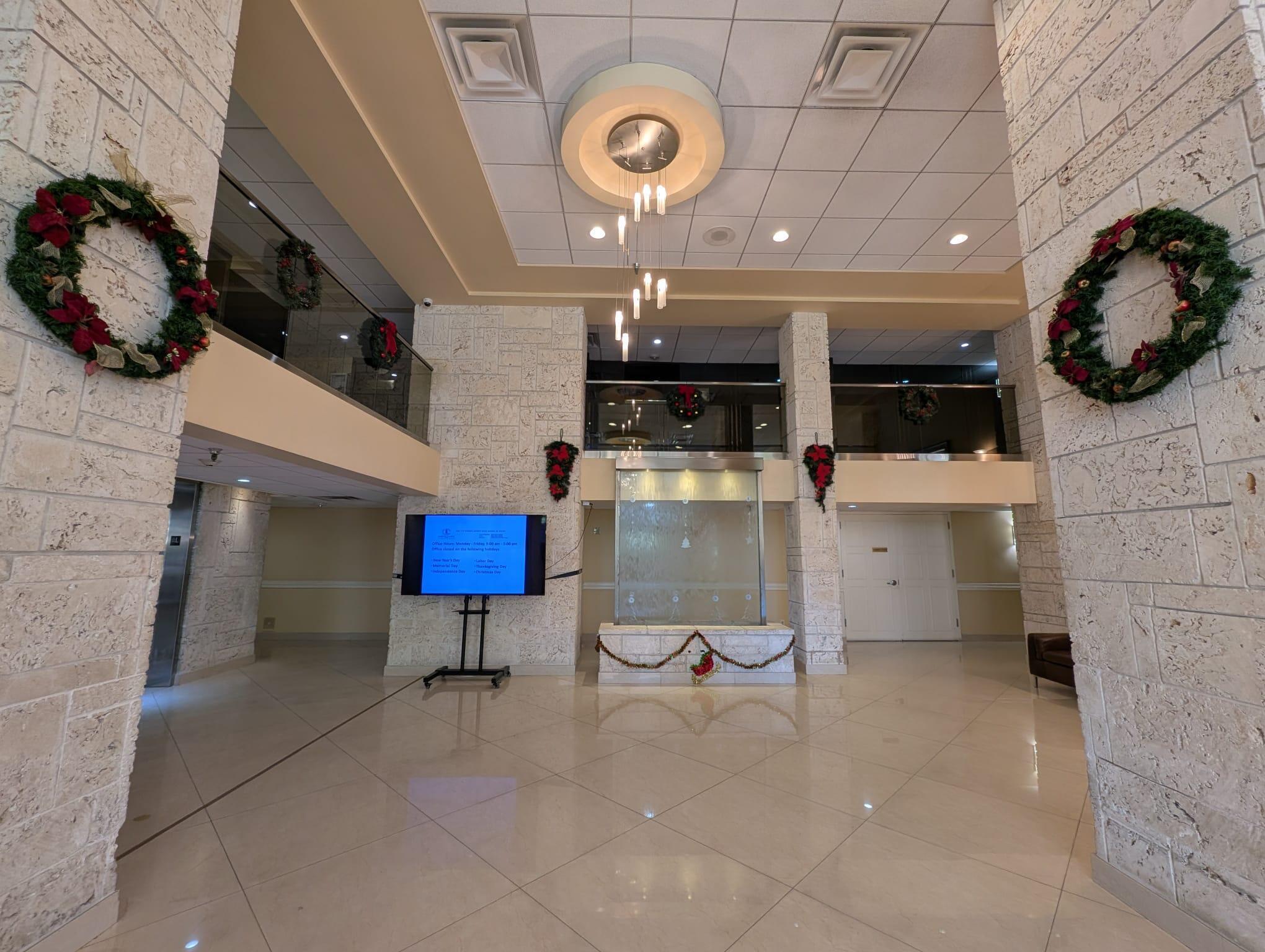 image Winston Towers 700 Condo21