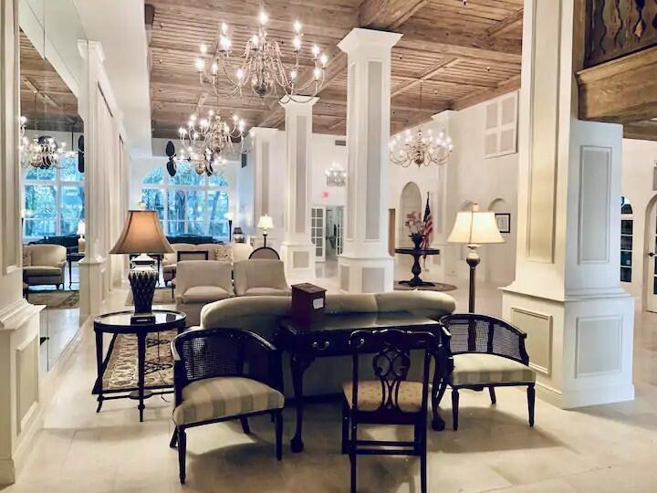 image Winston Towers 700 Condo27