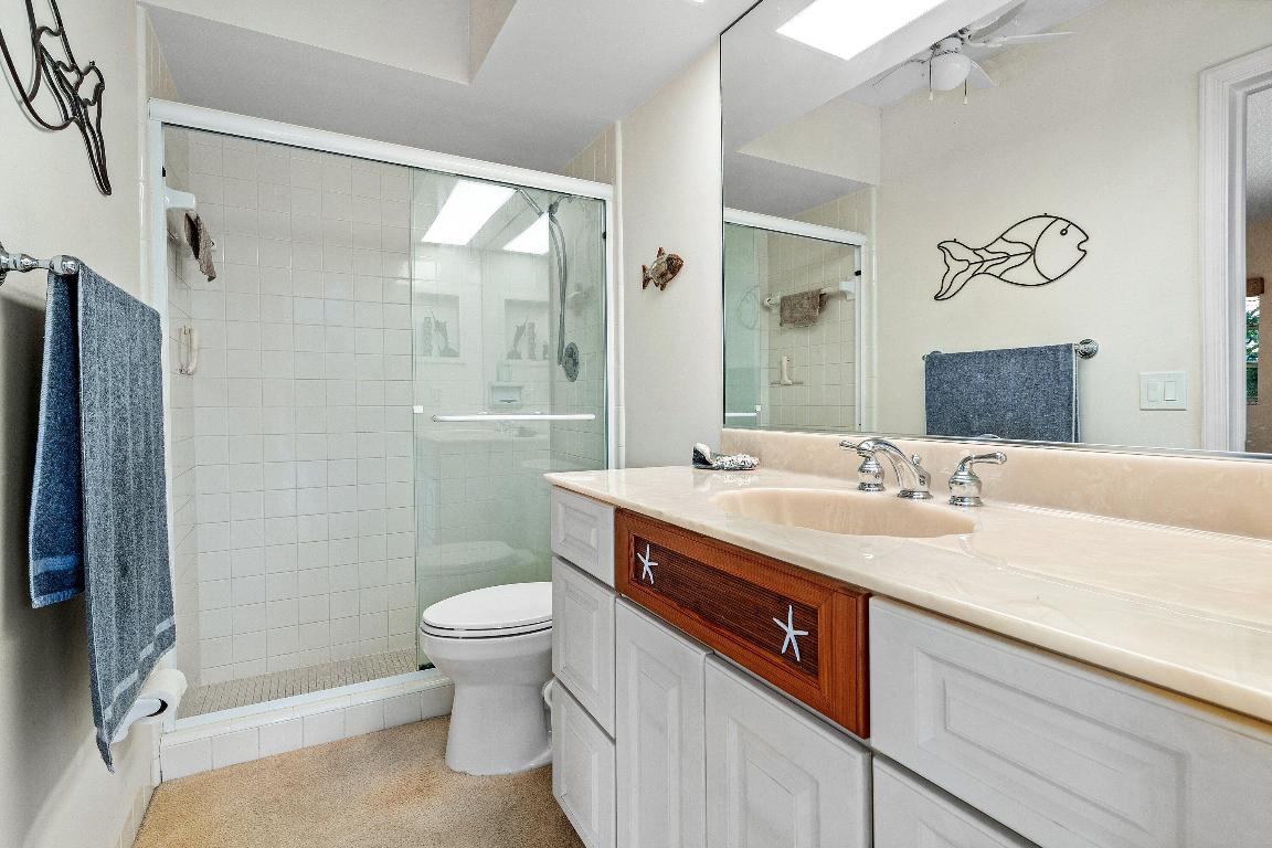 23 Sabal Is Ocean Ridge, FL 33435