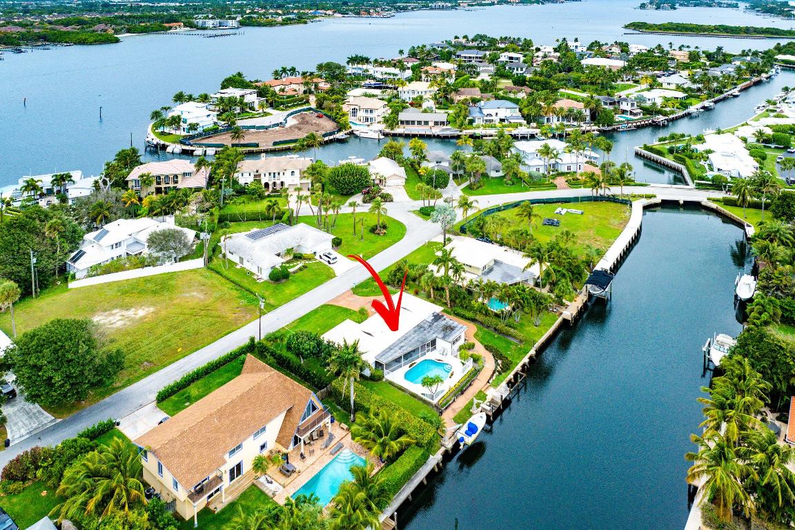 23 Sabal Is Ocean Ridge, FL 33435