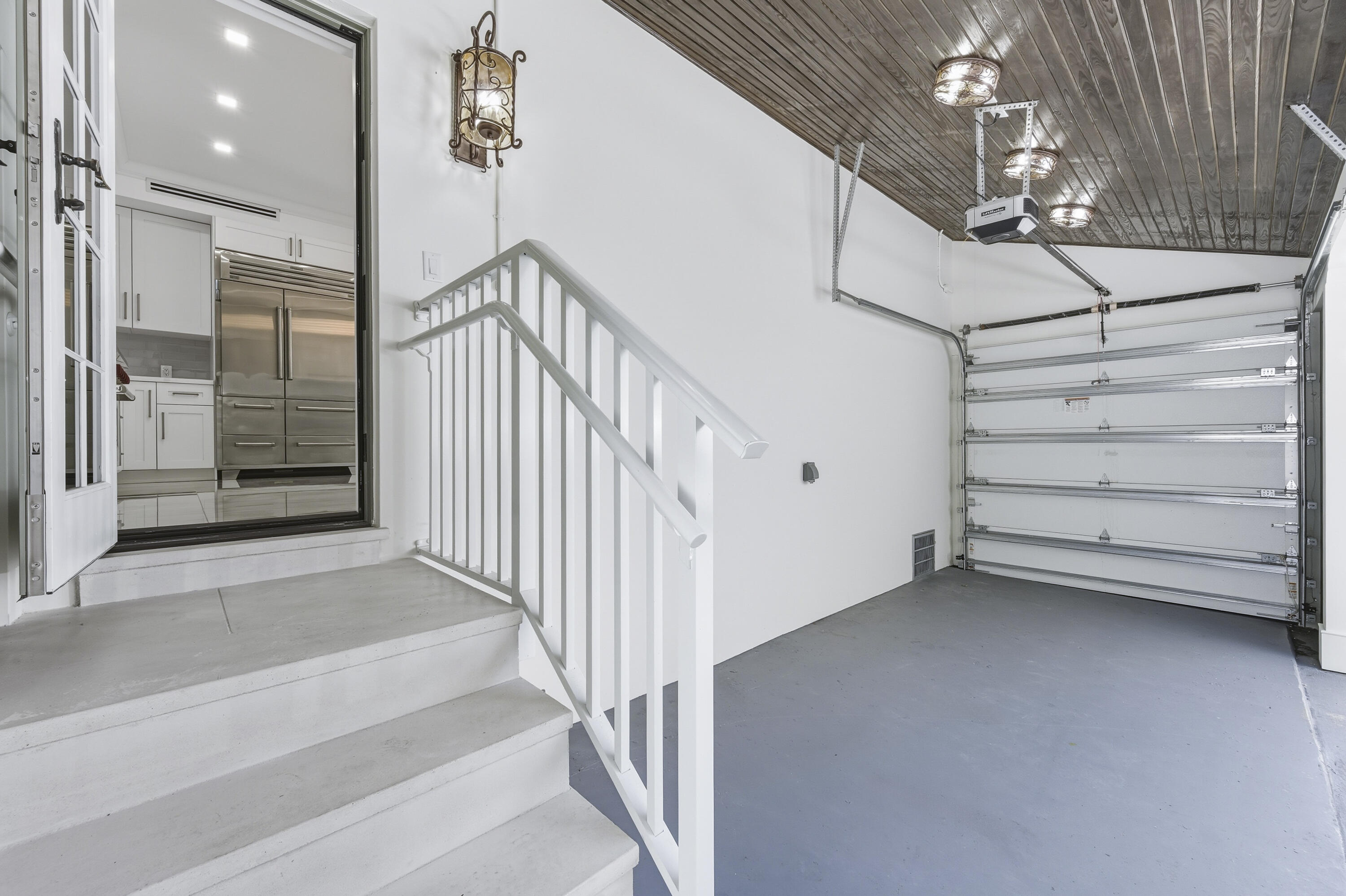 259 Oleander Palm Beach, FL 33480