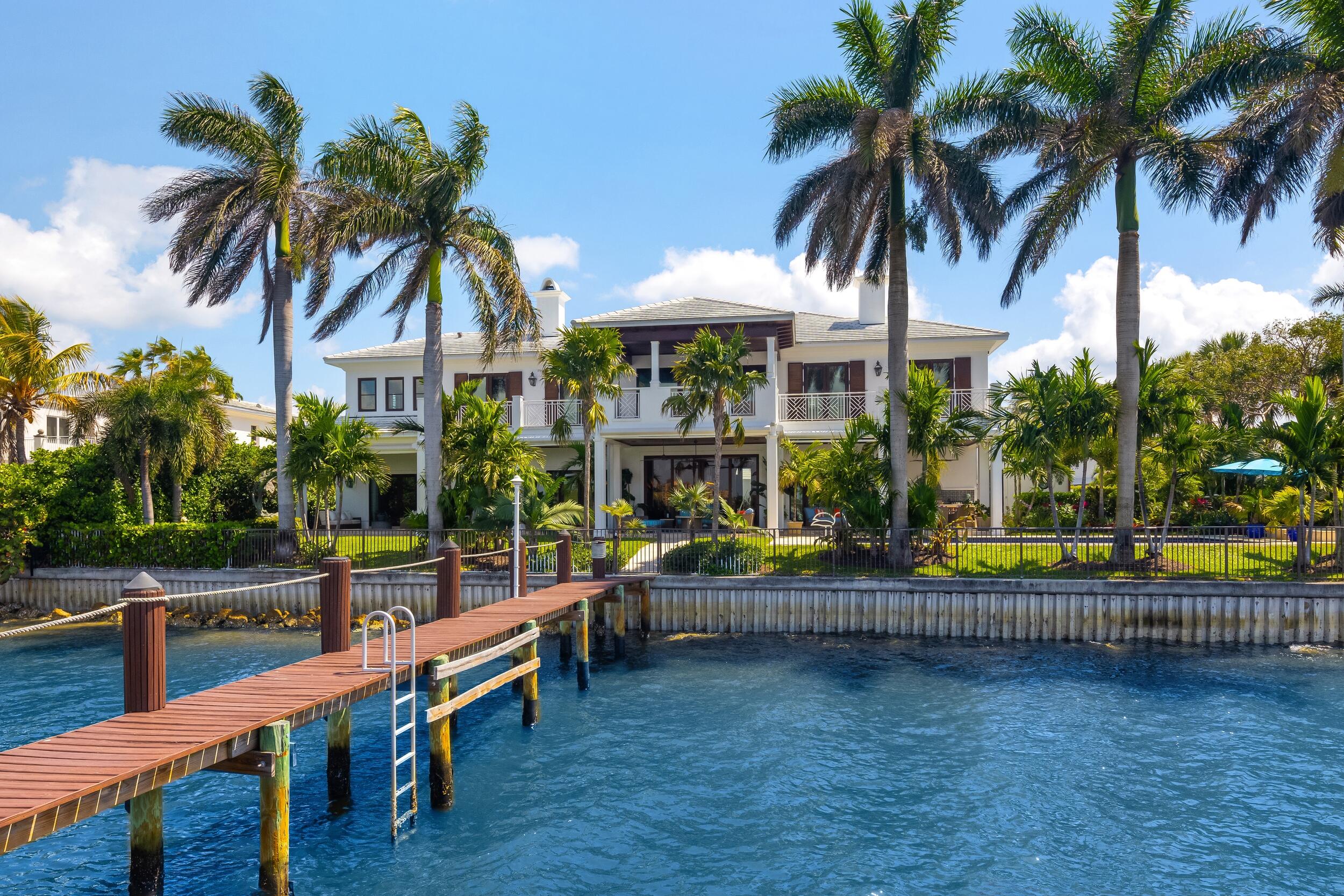 1675 Lands End Manalapan, FL 33462