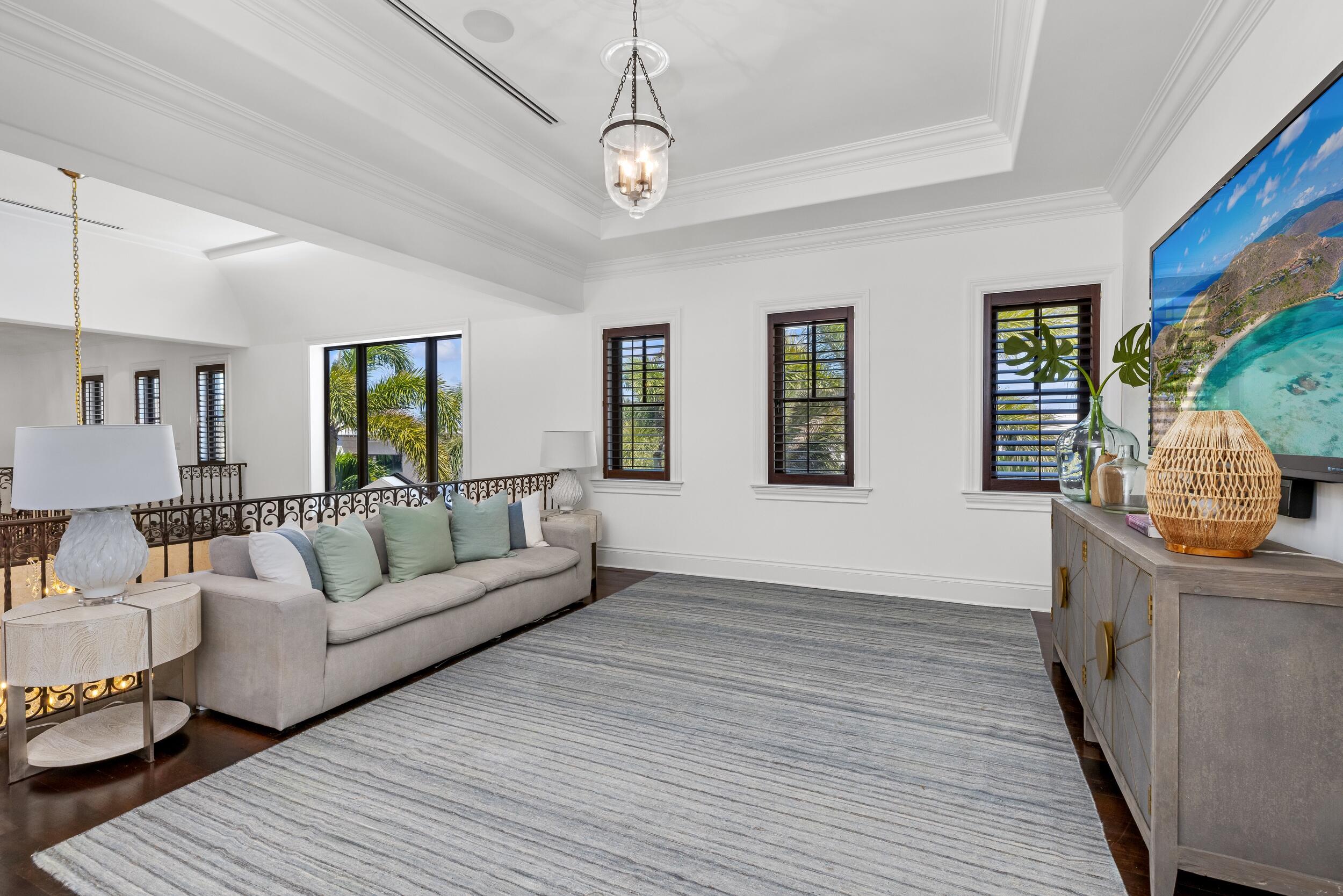 1675 Lands End Manalapan, FL 33462