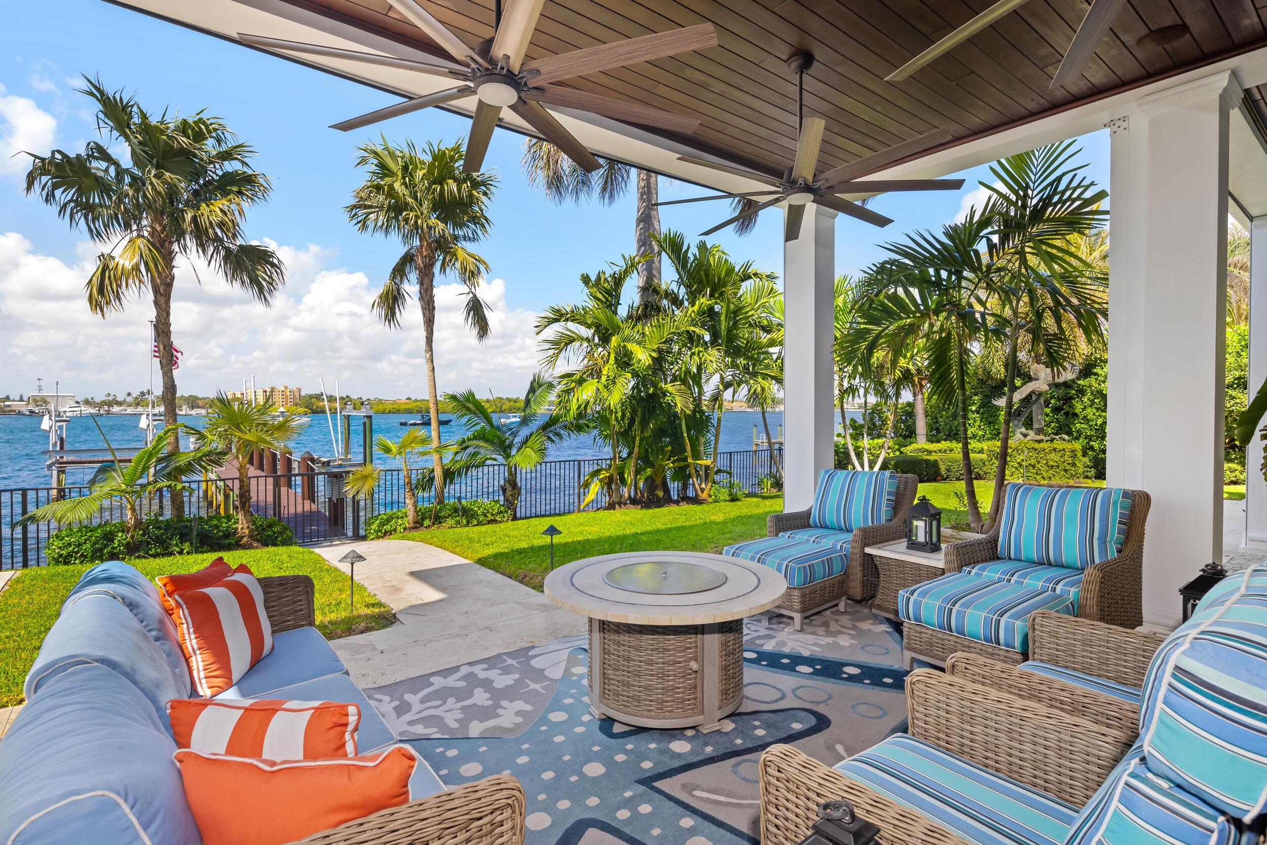 1675 Lands End Manalapan, FL 33462