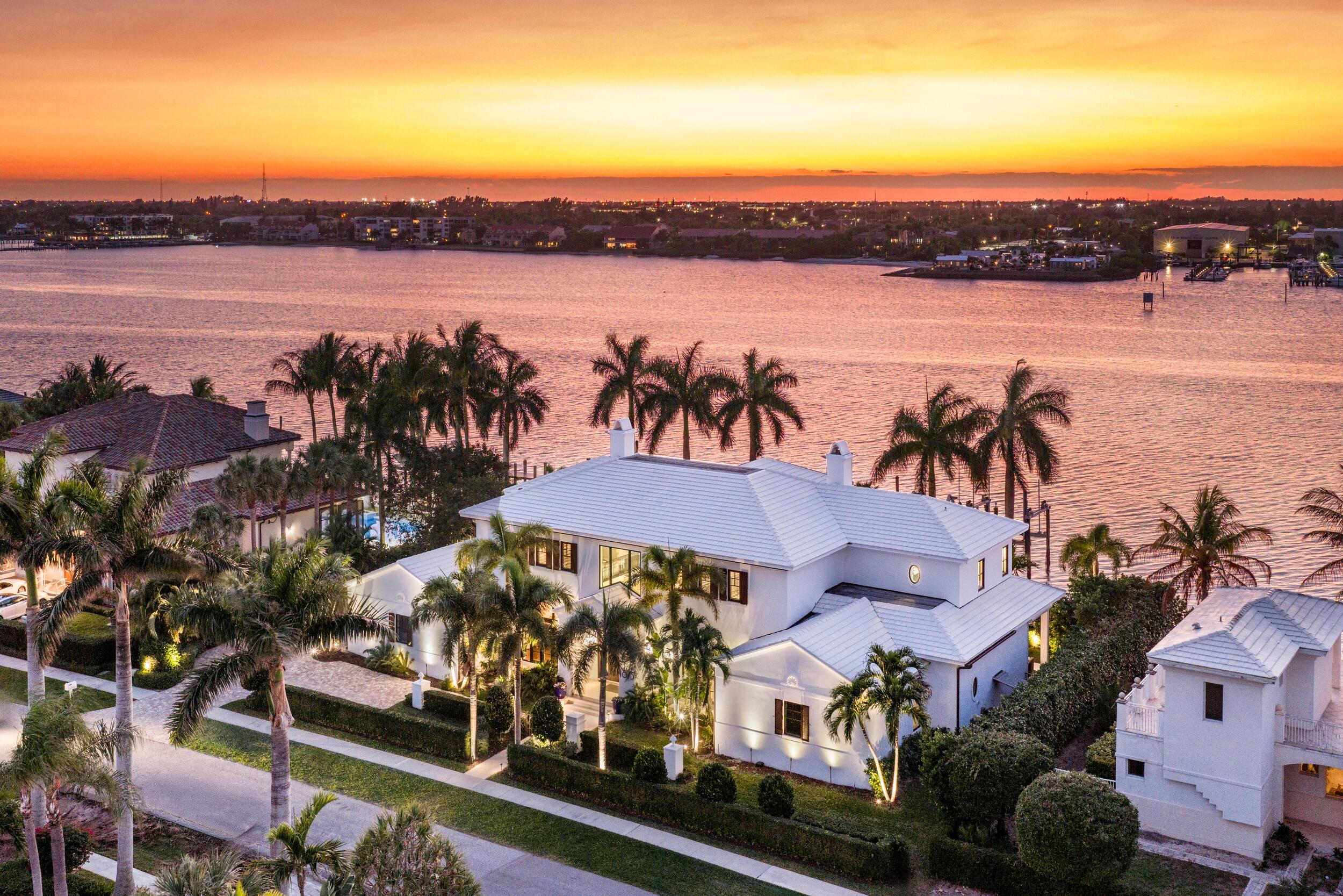 1675 Lands End Manalapan, FL 33462