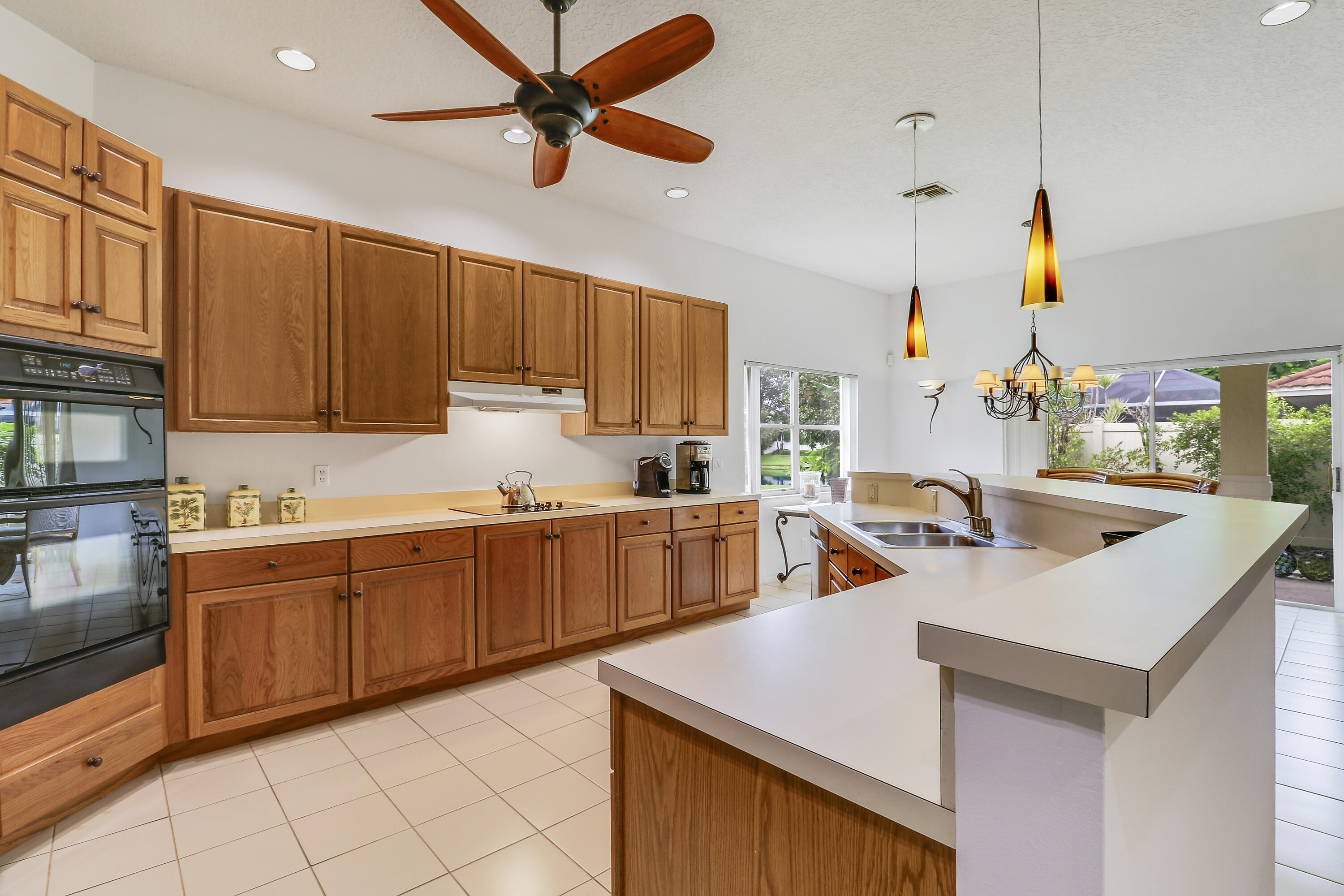 18951 Painted Leaf Jupiter, FL 33458