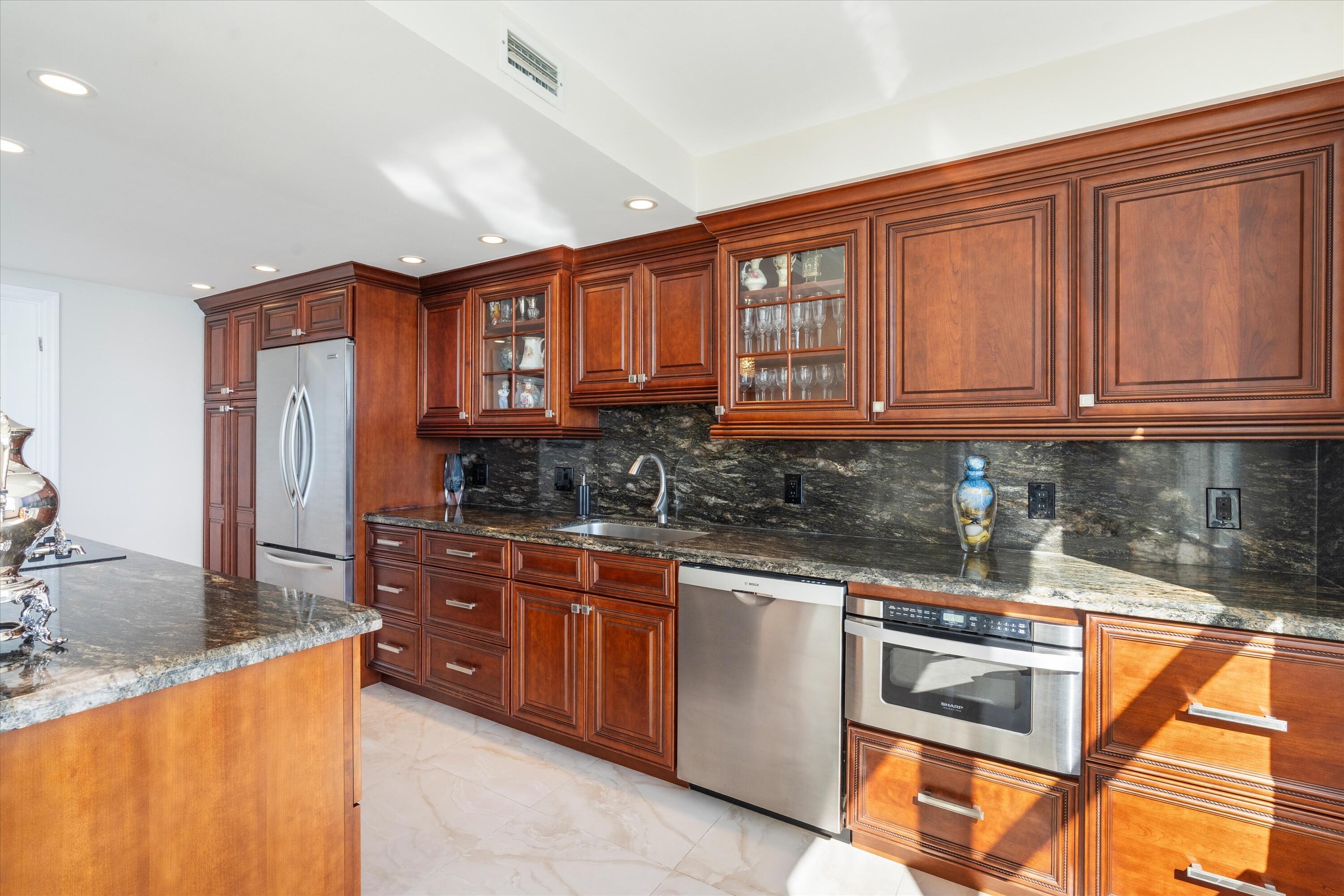 4300 N Ocean #15c Fort Lauderdale, FL 33308