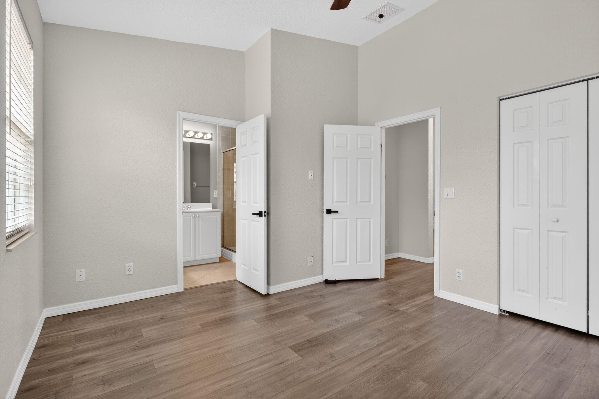 273 E Bay Cedar Jupiter, FL 33458