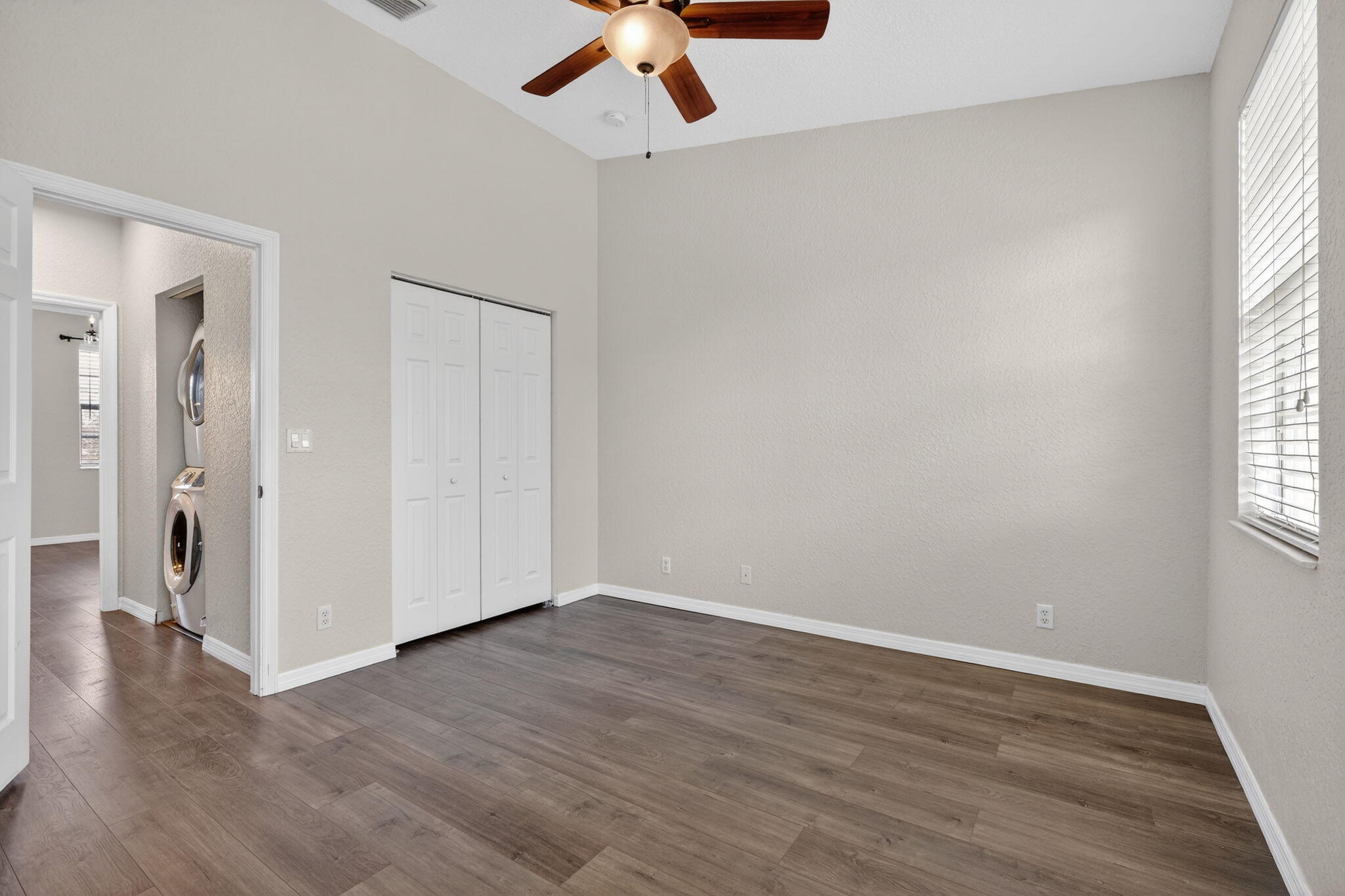 273 E Bay Cedar Jupiter, FL 33458