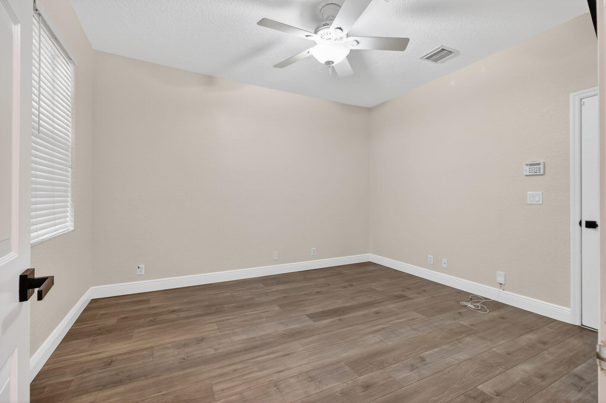 273 E Bay Cedar Jupiter, FL 33458