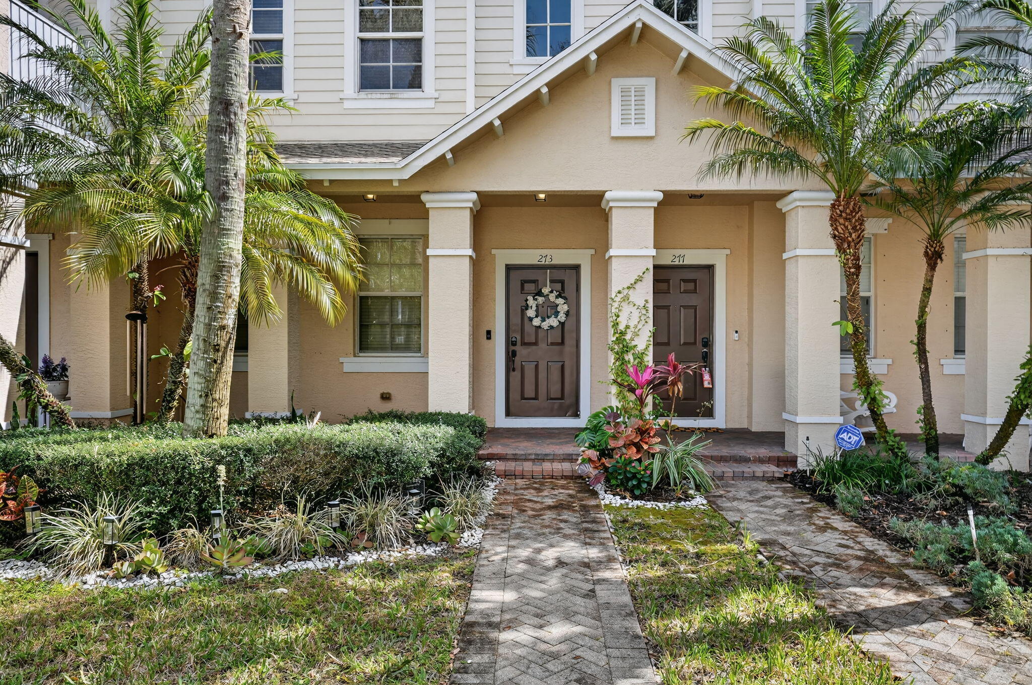 273 E Bay Cedar Jupiter, FL 33458