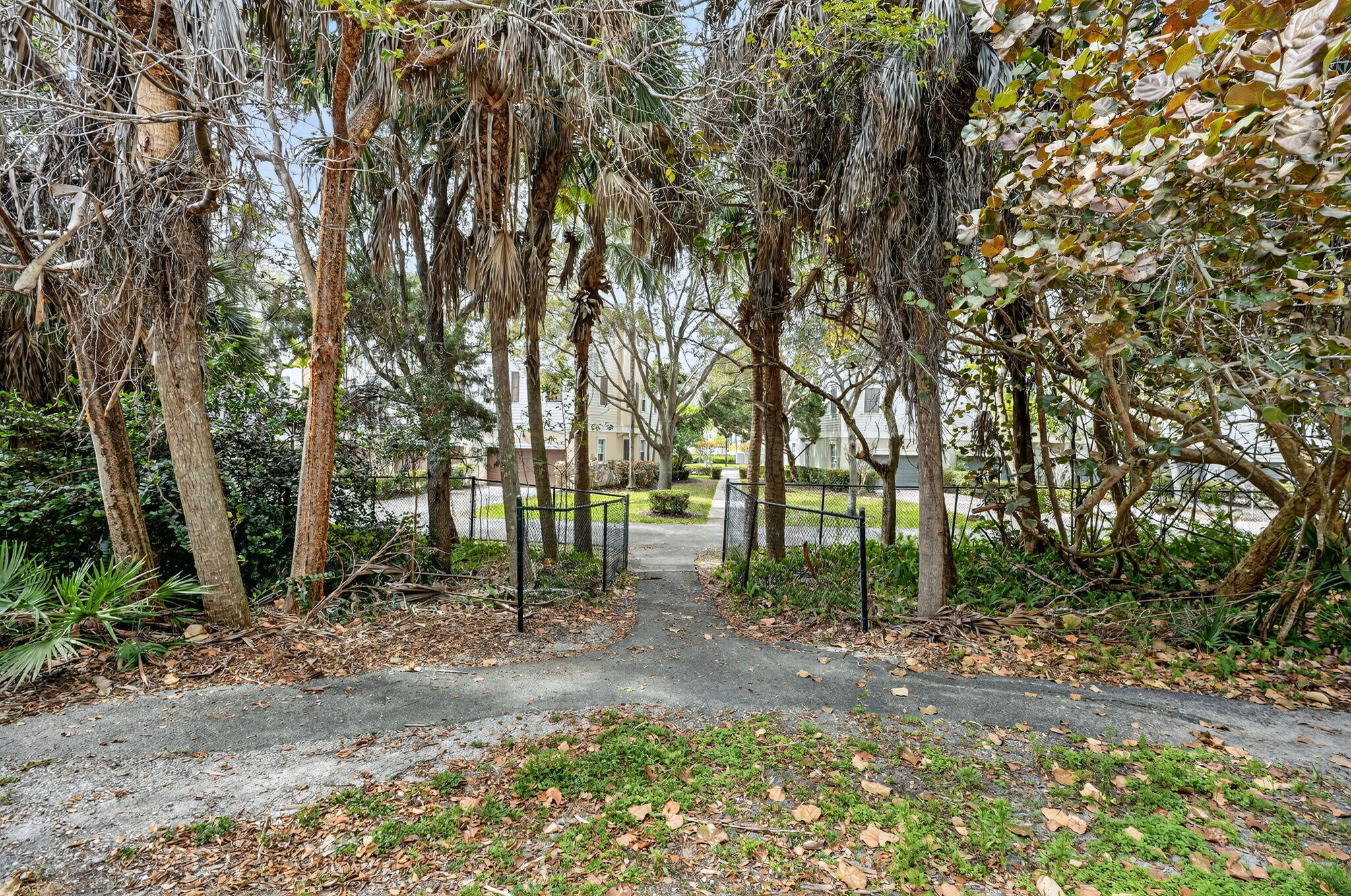 273 E Bay Cedar Jupiter, FL 33458