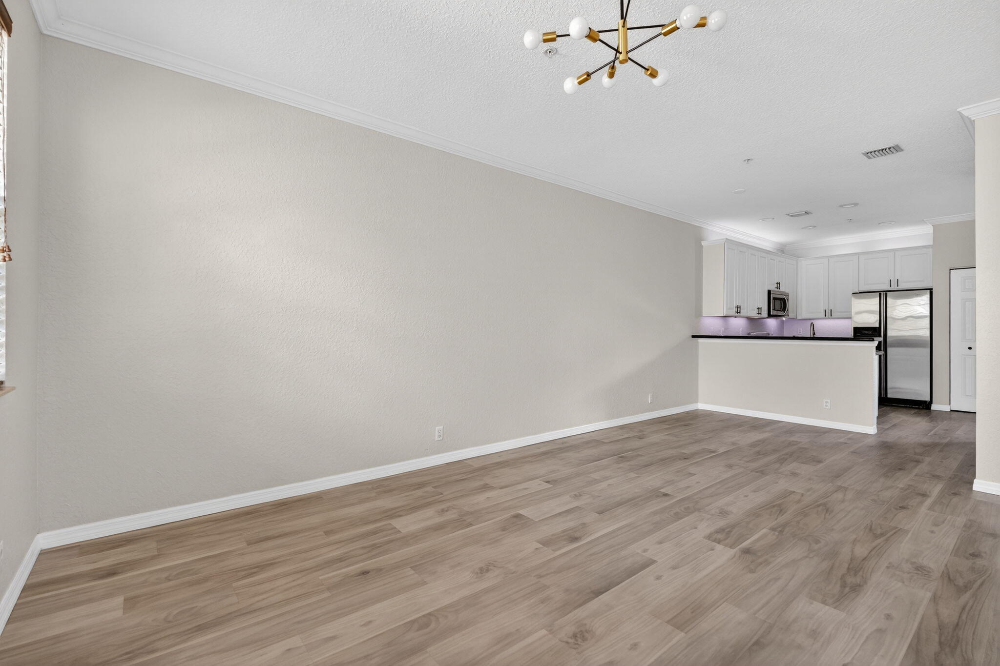 273 E Bay Cedar Jupiter, FL 33458