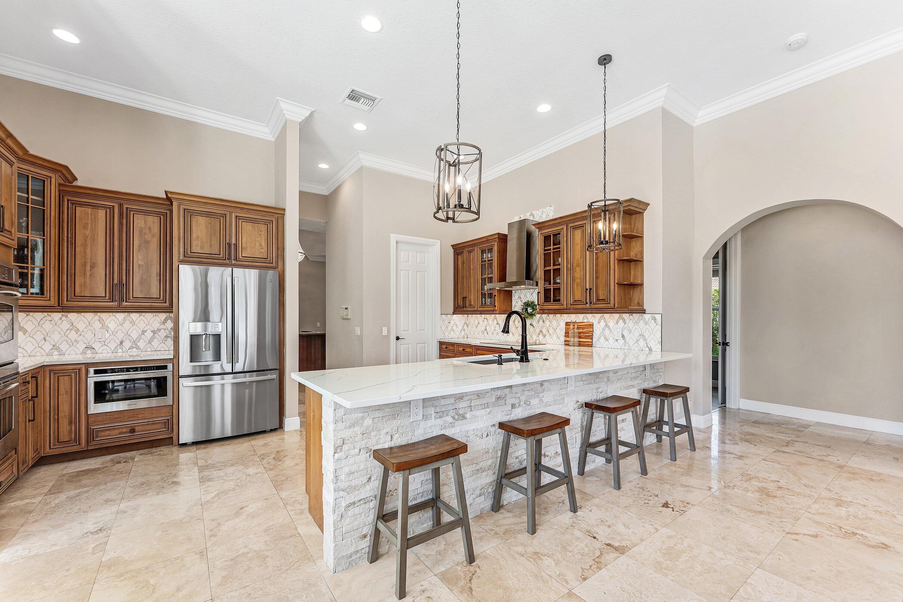 8880 S Kendale Lake Worth, FL 33467