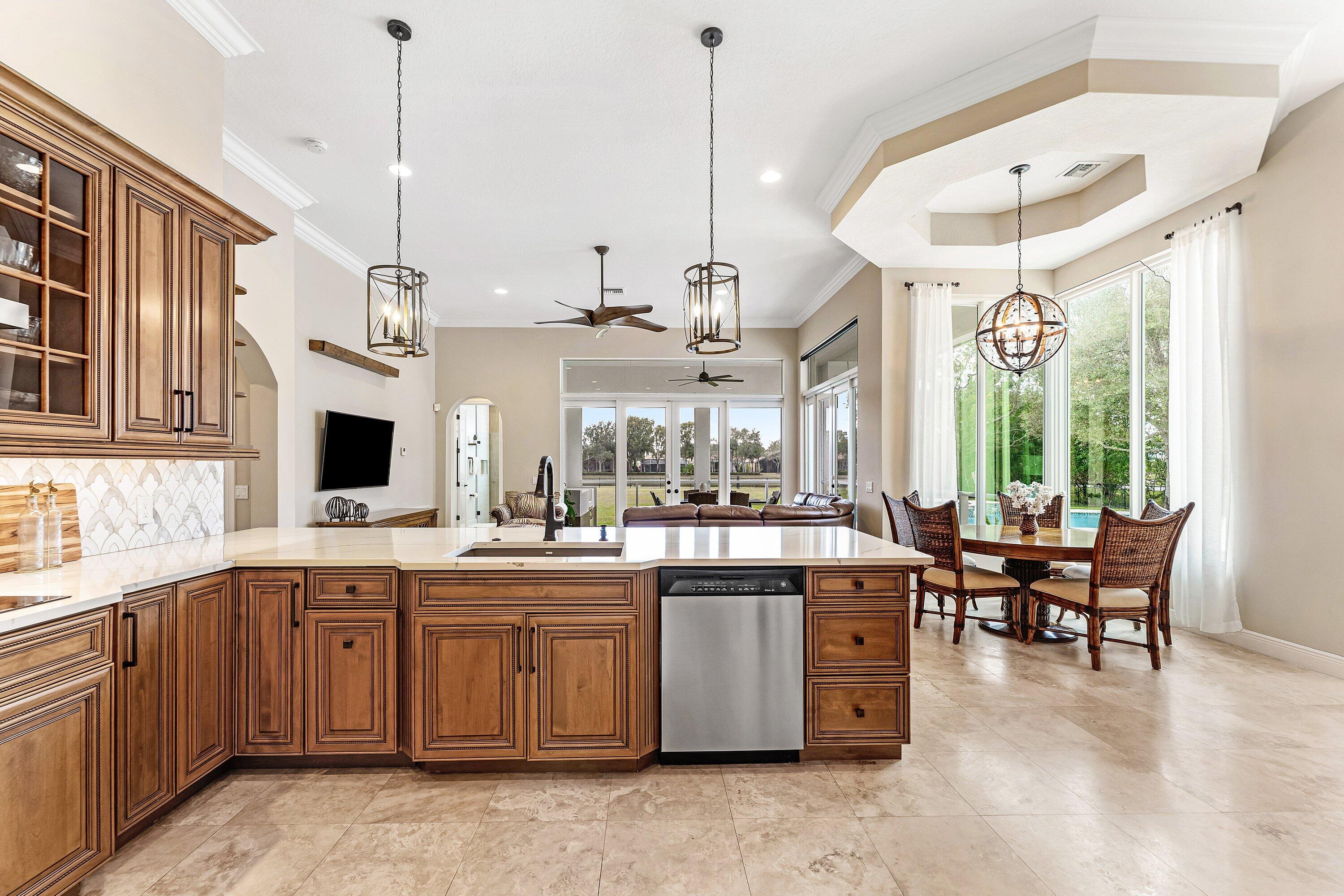 8880 S Kendale Lake Worth, FL 33467