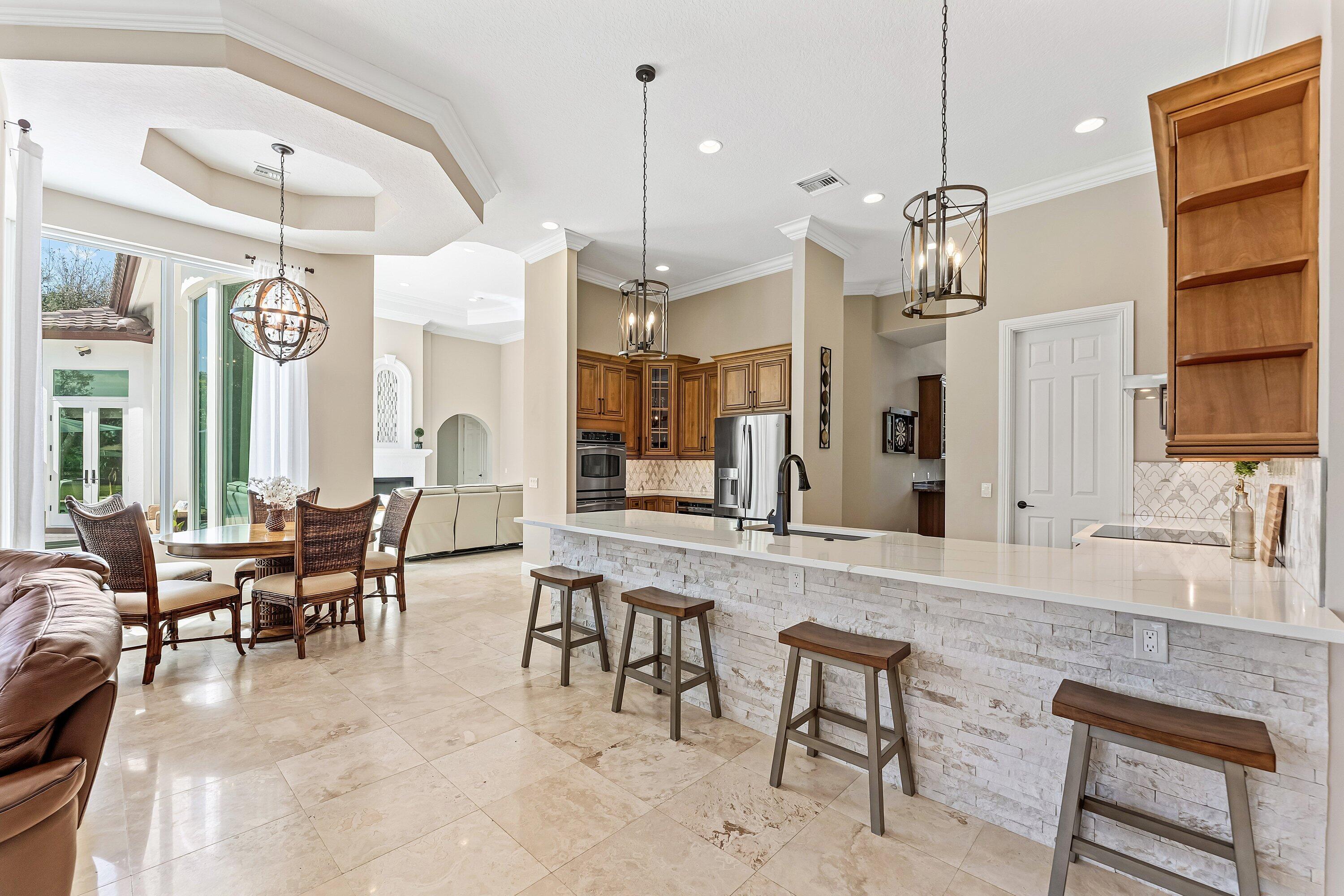 8880 S Kendale Lake Worth, FL 33467