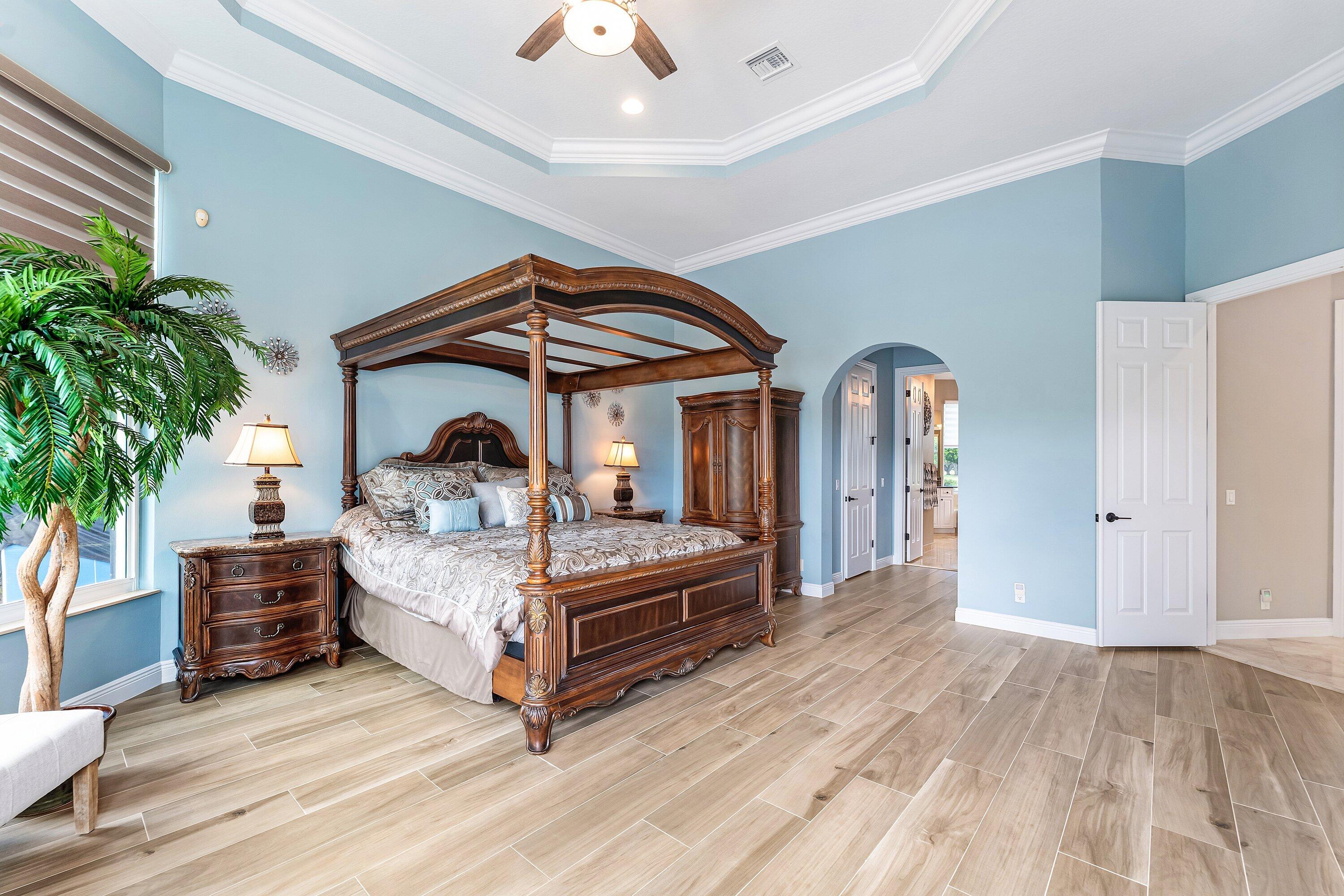 8880 S Kendale Lake Worth, FL 33467