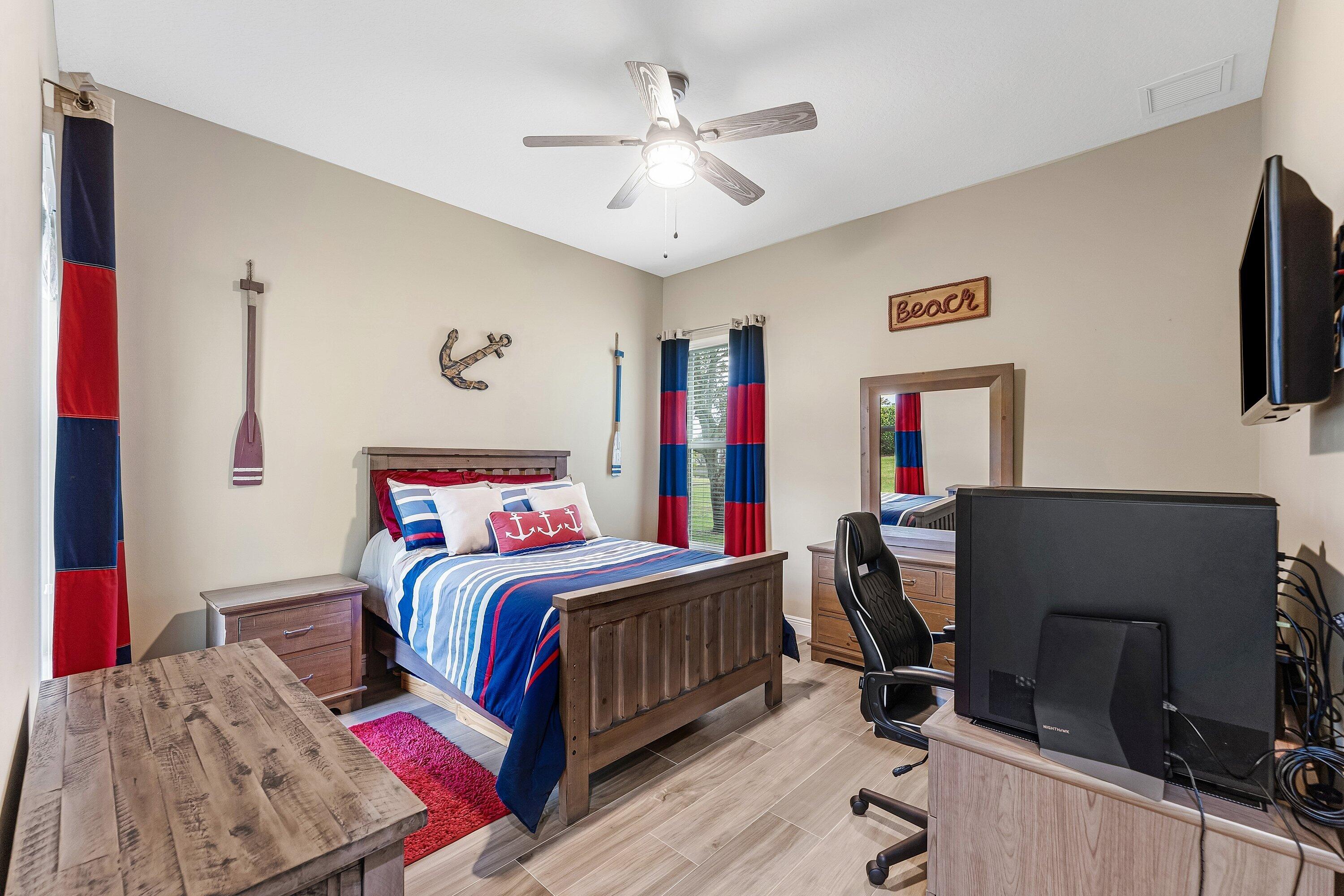 8880 S Kendale Lake Worth, FL 33467