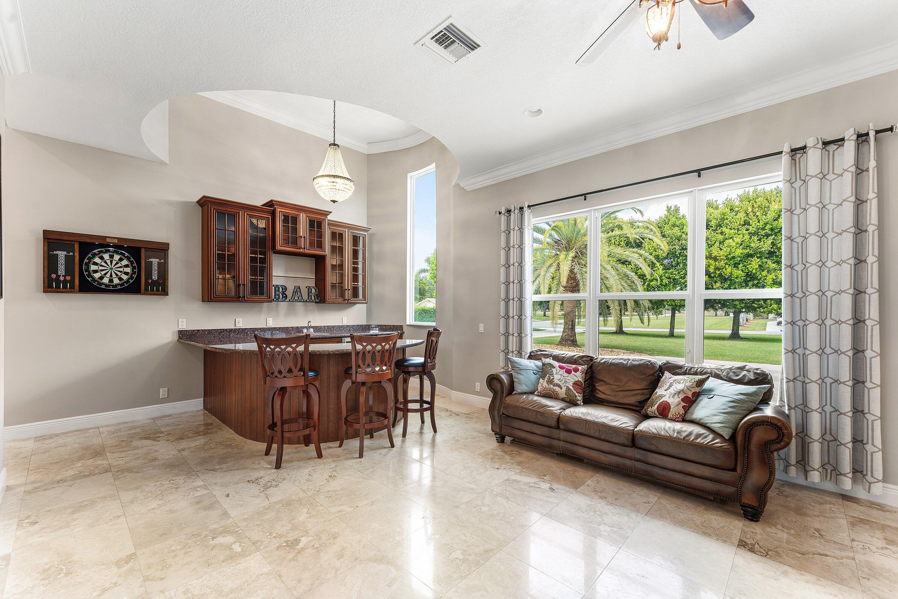 8880 S Kendale Lake Worth, FL 33467