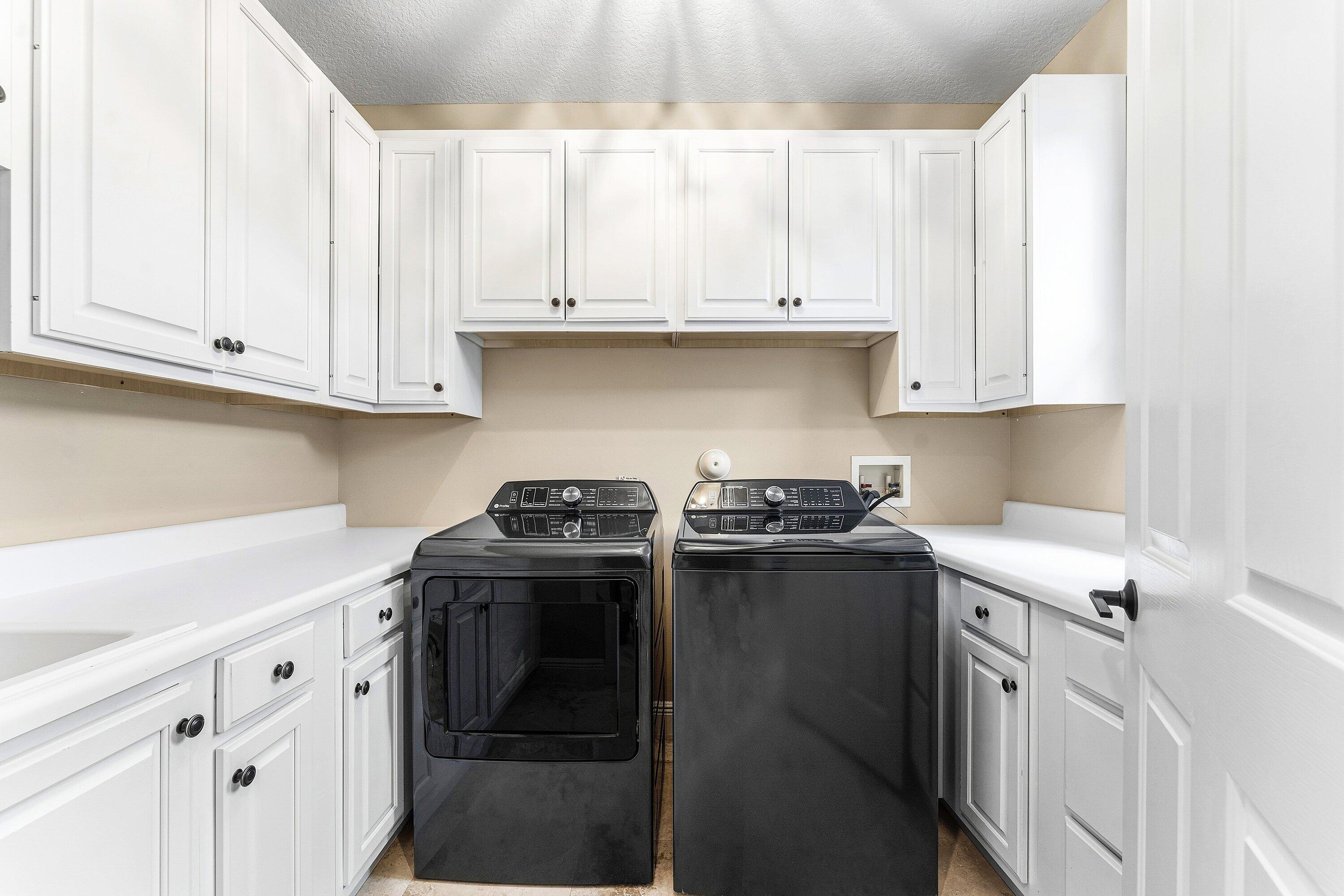 8880 S Kendale Lake Worth, FL 33467