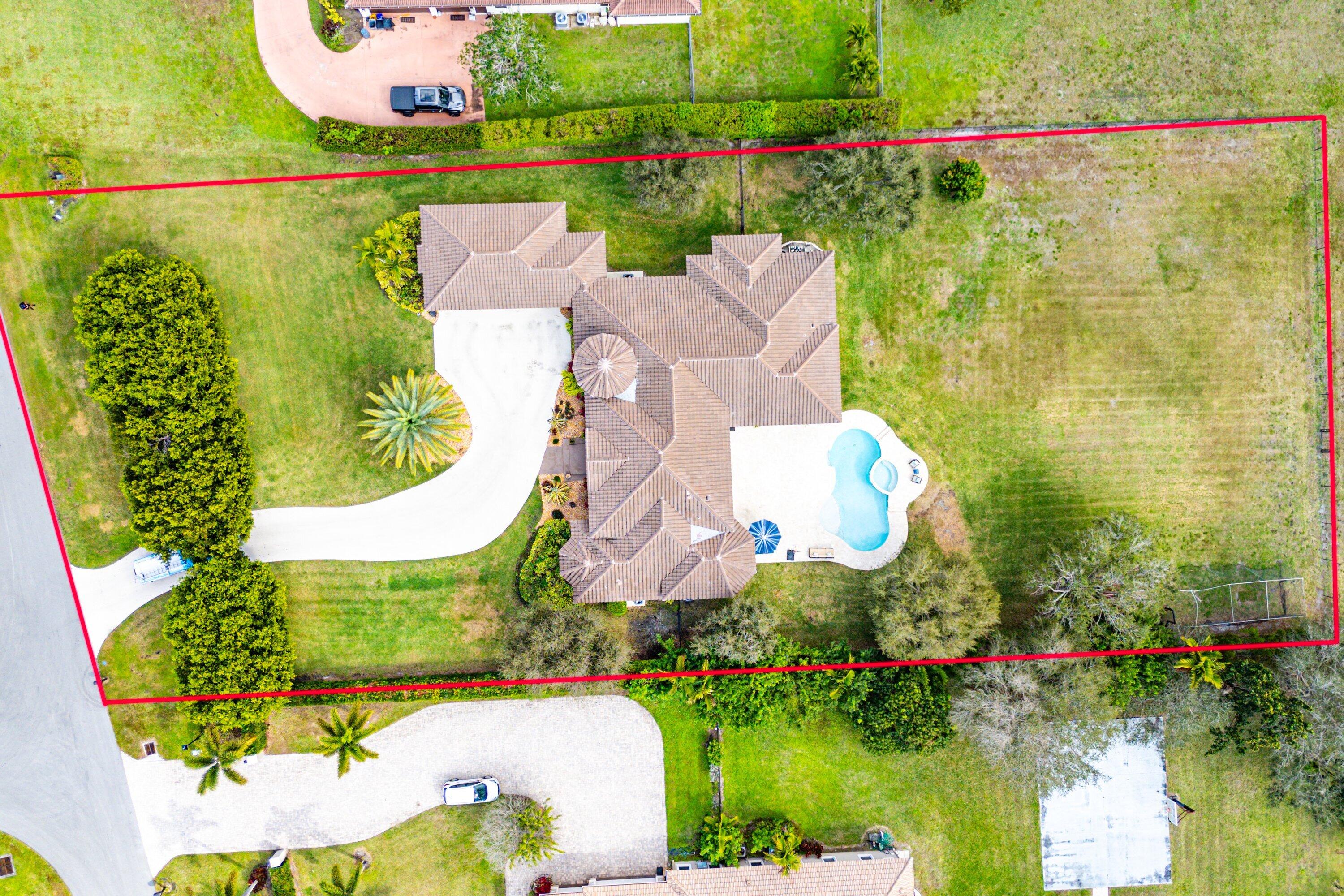 8880 S Kendale Lake Worth, FL 33467