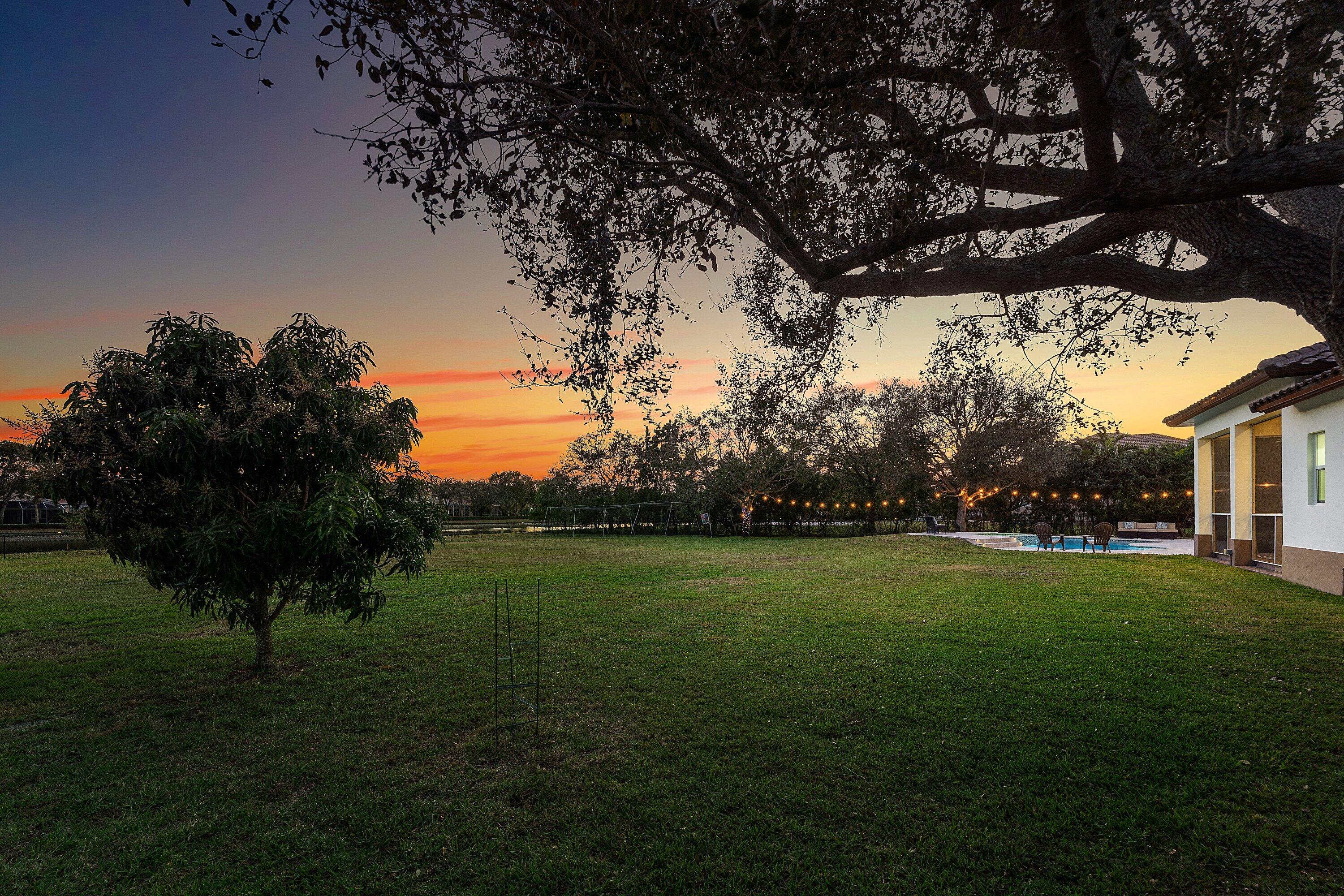 8880 S Kendale Lake Worth, FL 33467