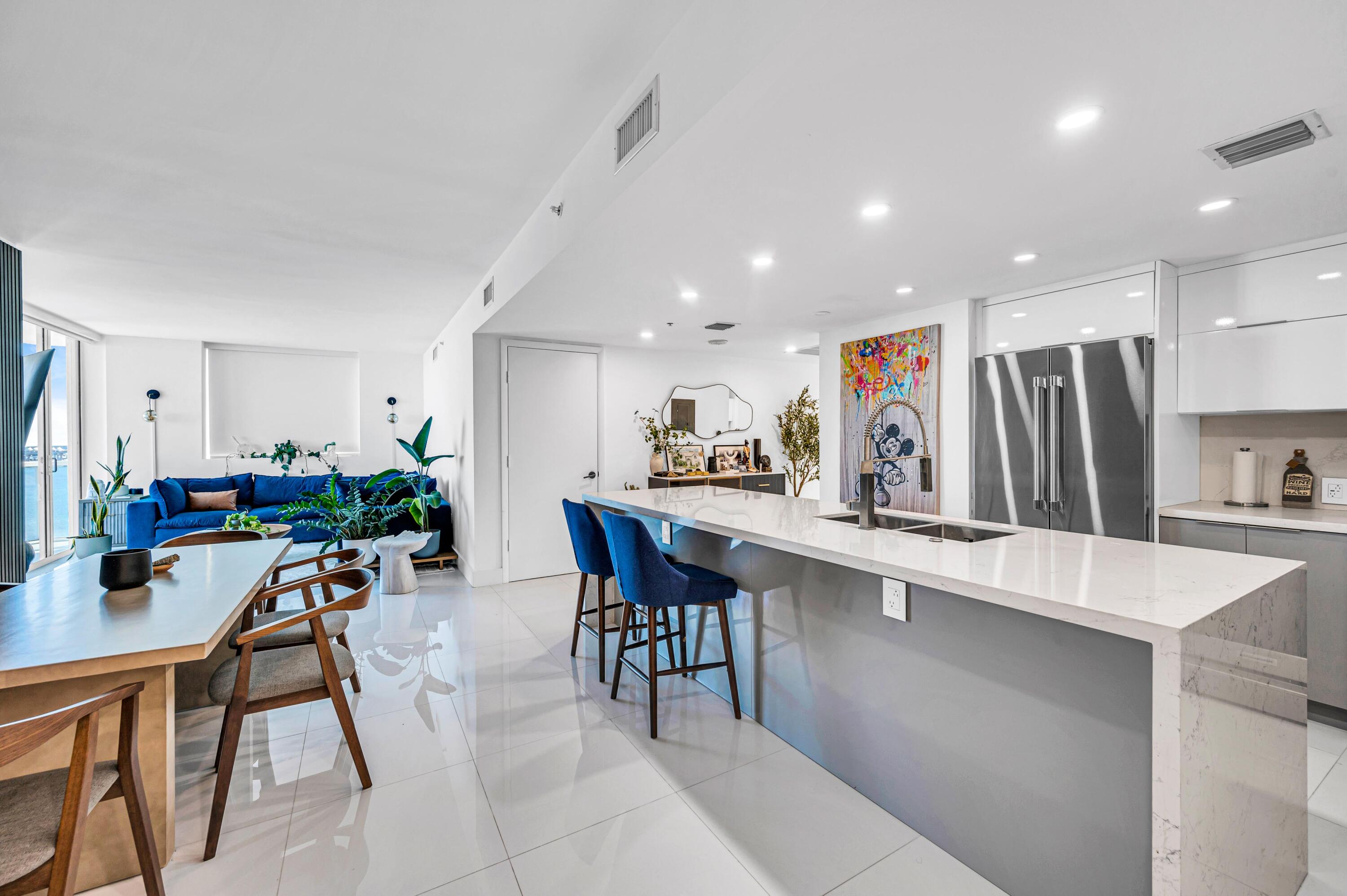 image Onyx on the Bay12