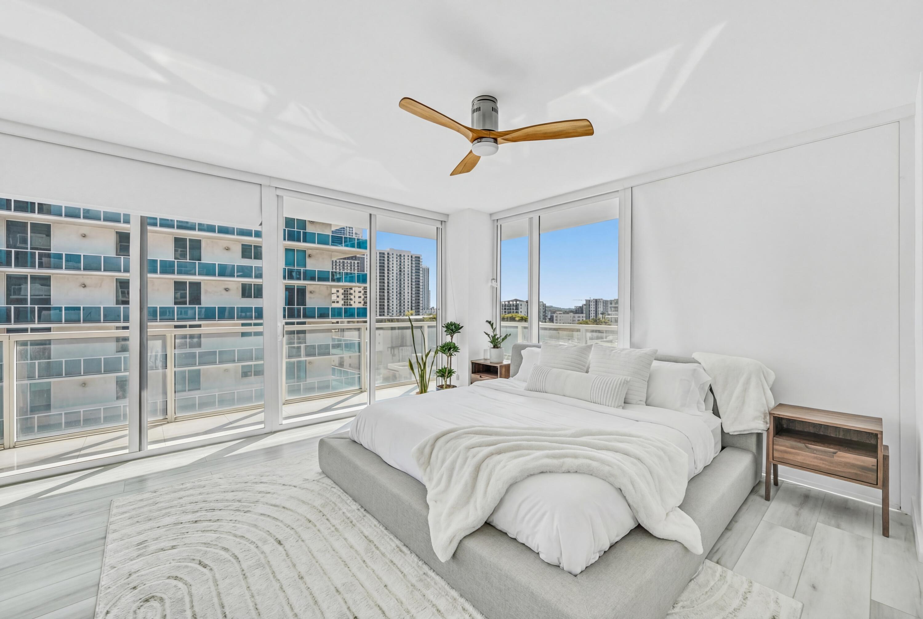 image Onyx on the Bay17