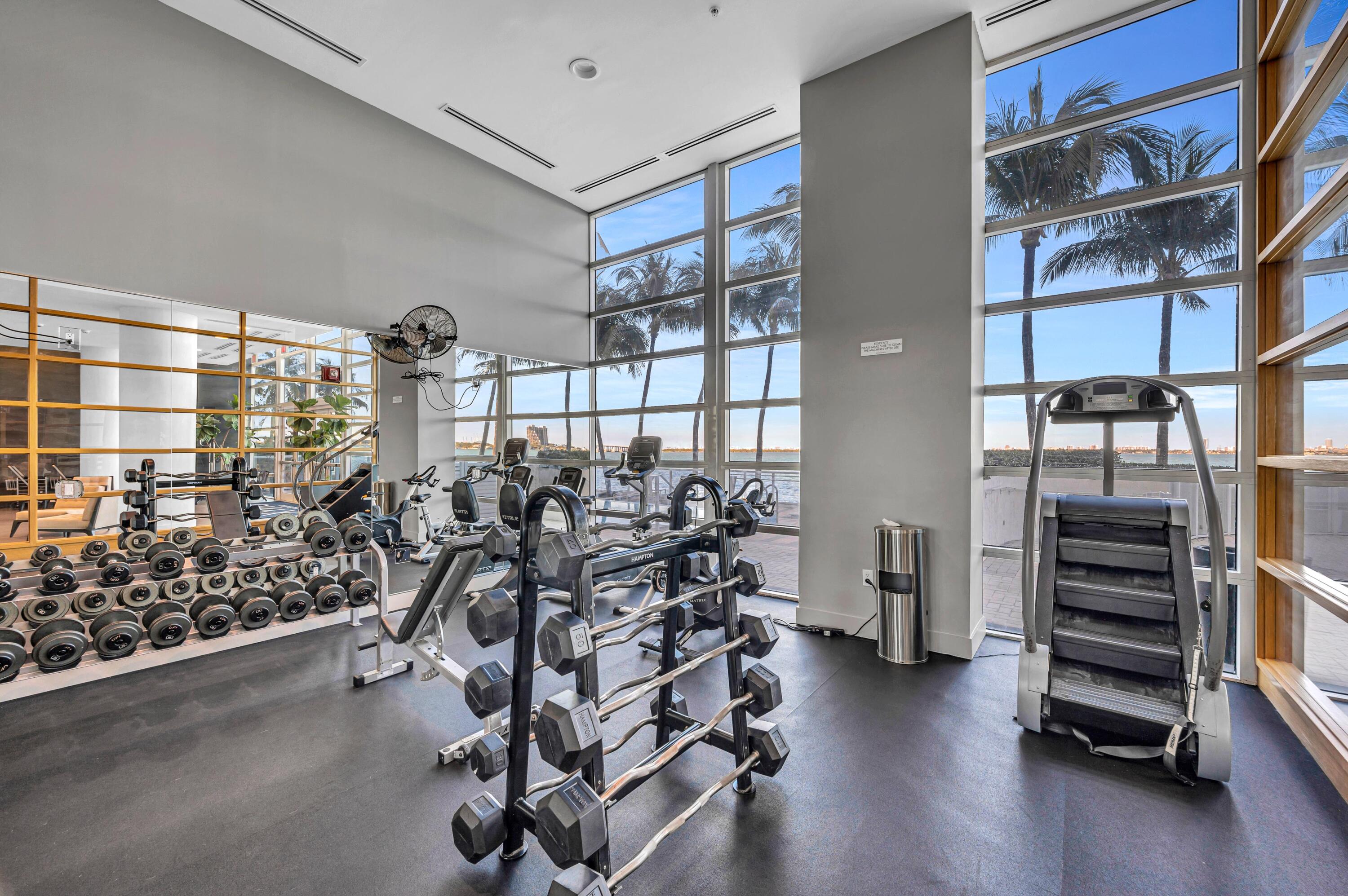 image Onyx on the Bay39