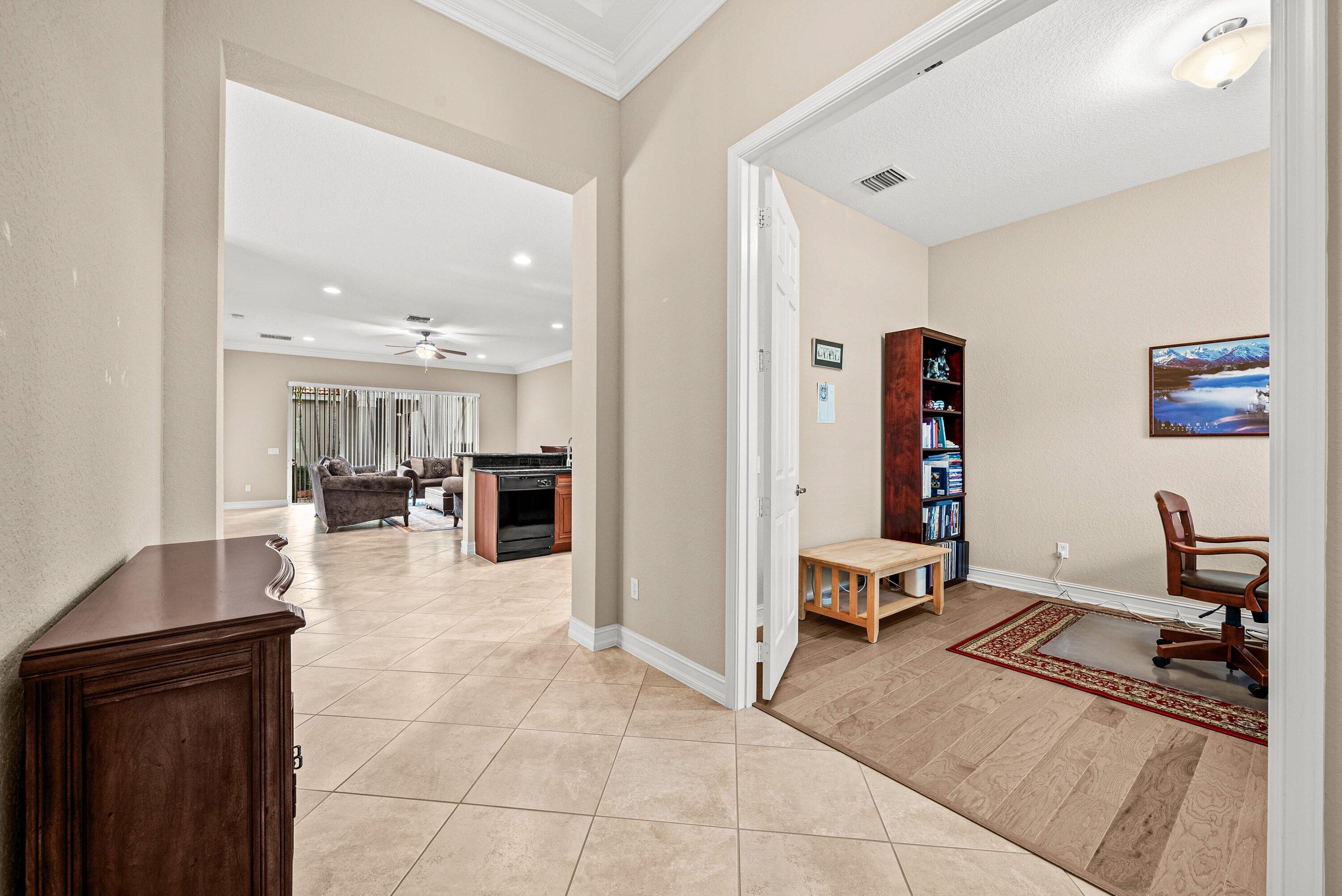 11546 Ponywalk Boynton Beach, FL 33473