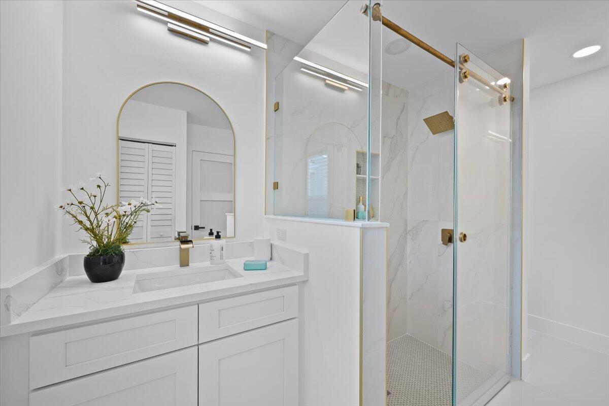 17068 Traverse Jupiter, FL 33477