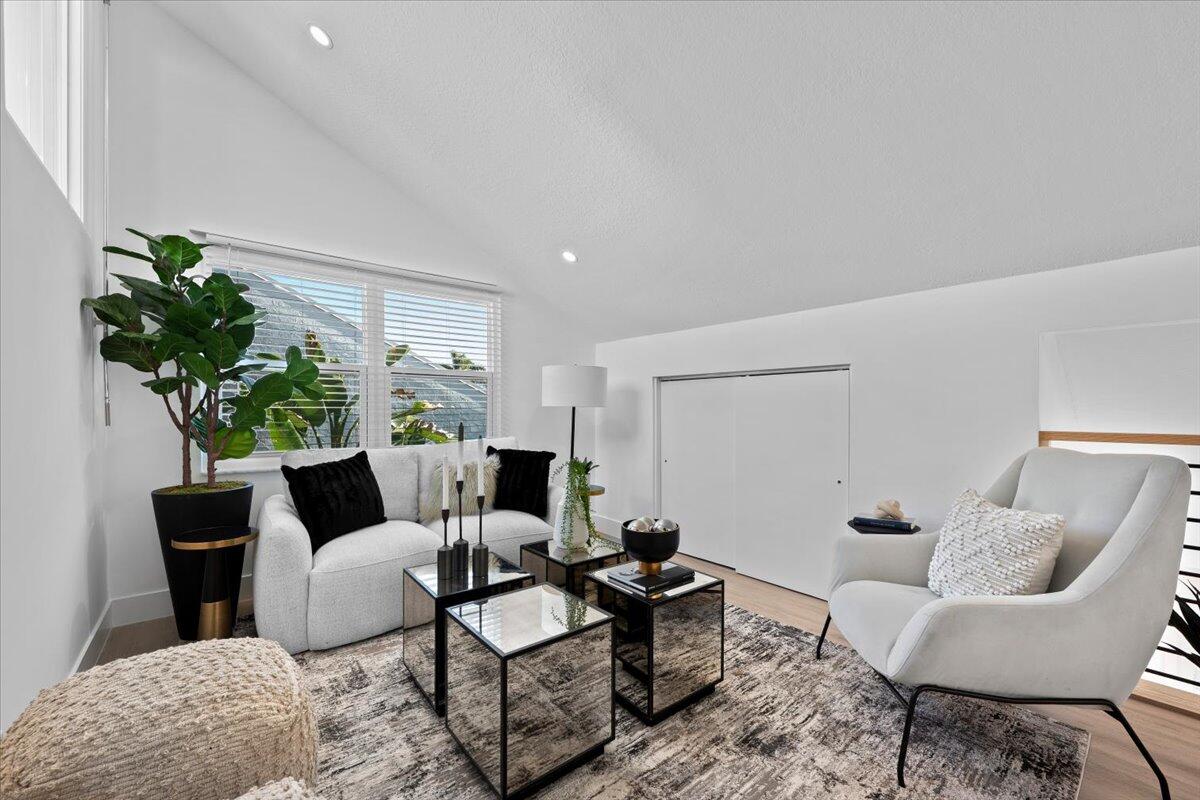 17068 Traverse Jupiter, FL 33477