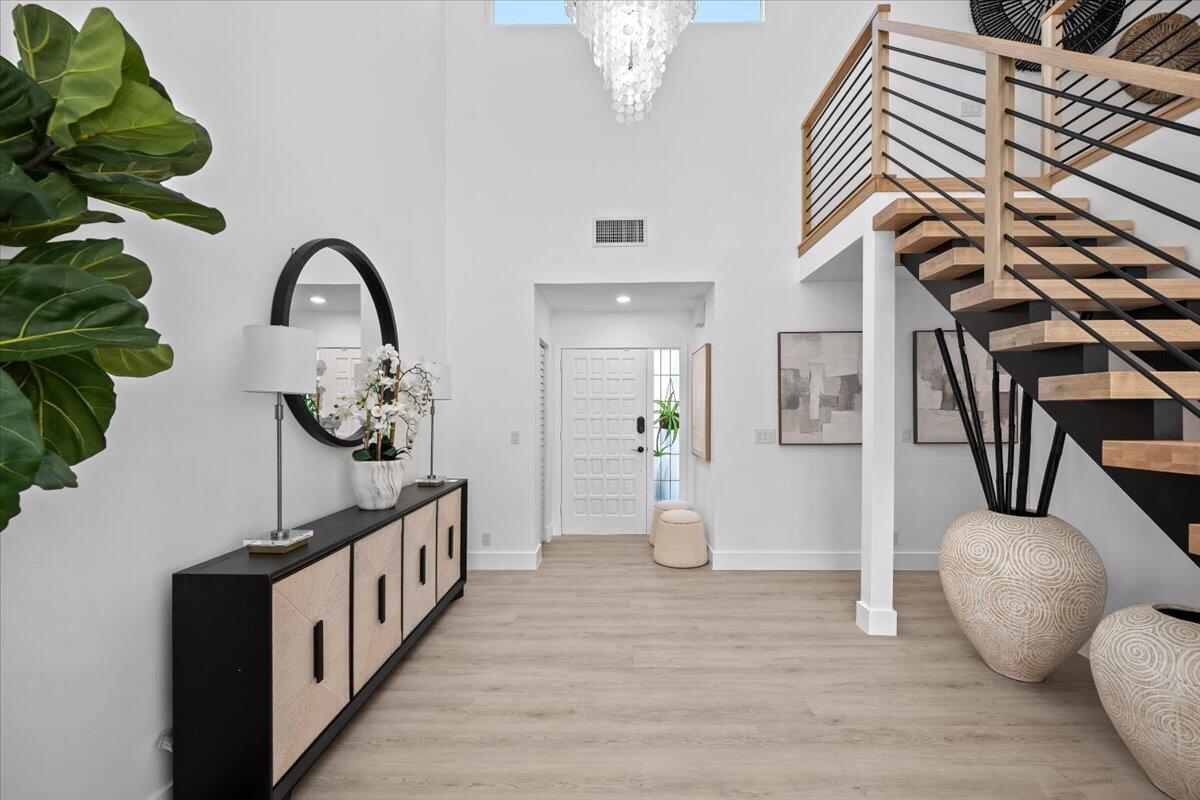 17068 Traverse Jupiter, FL 33477