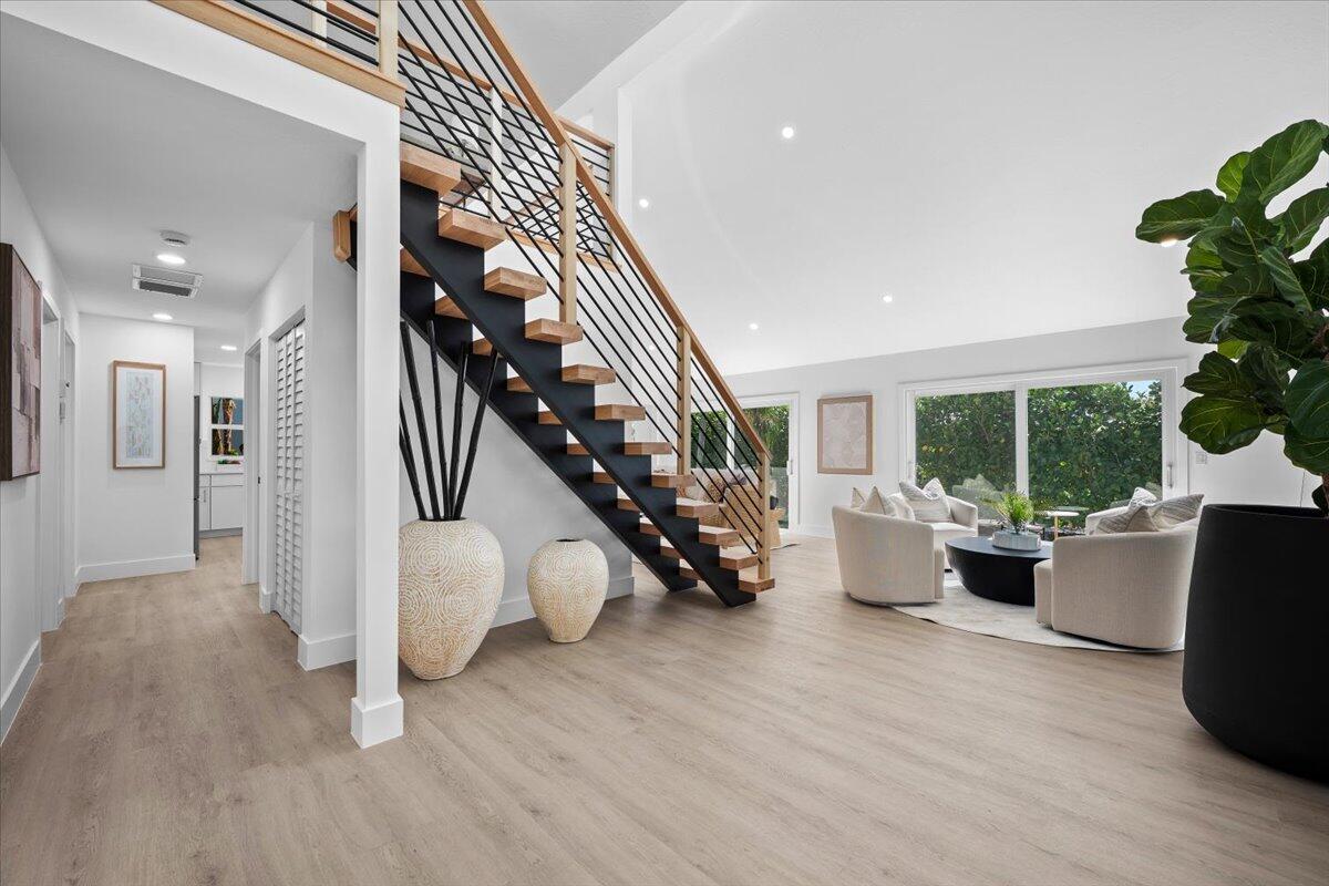 17068 Traverse Jupiter, FL 33477