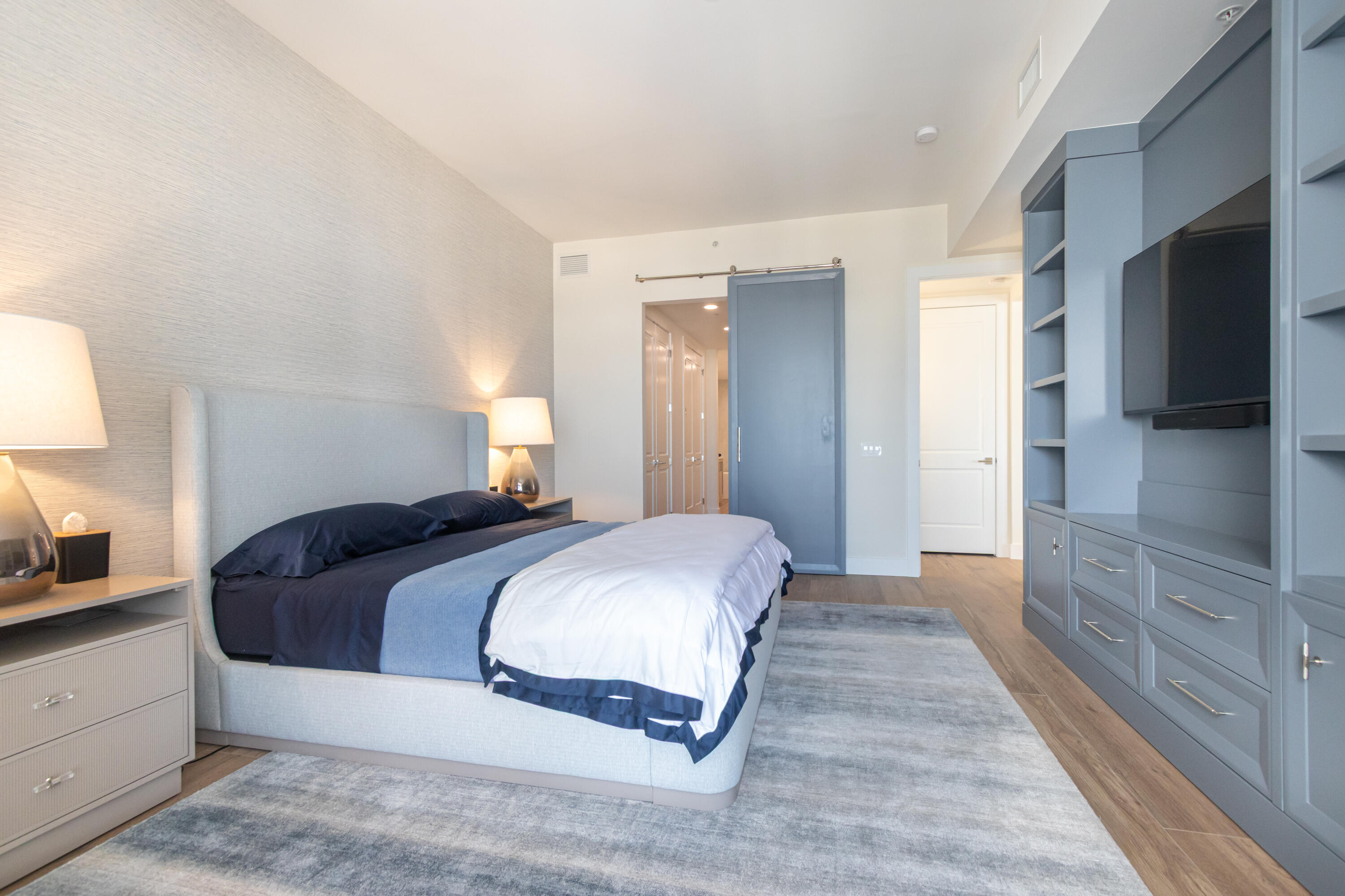 184 Lake #3201 Riviera Beach, FL 33404