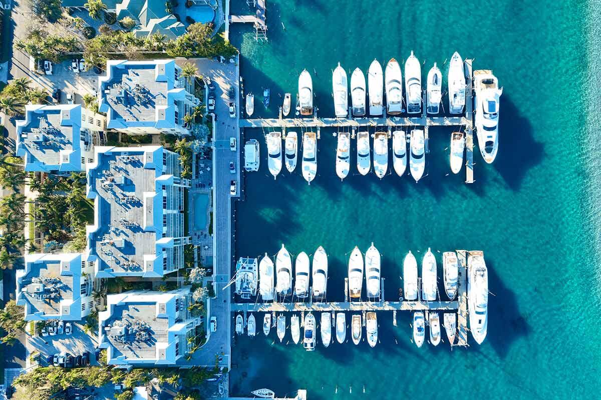 184 Lake #3201 Riviera Beach, FL 33404