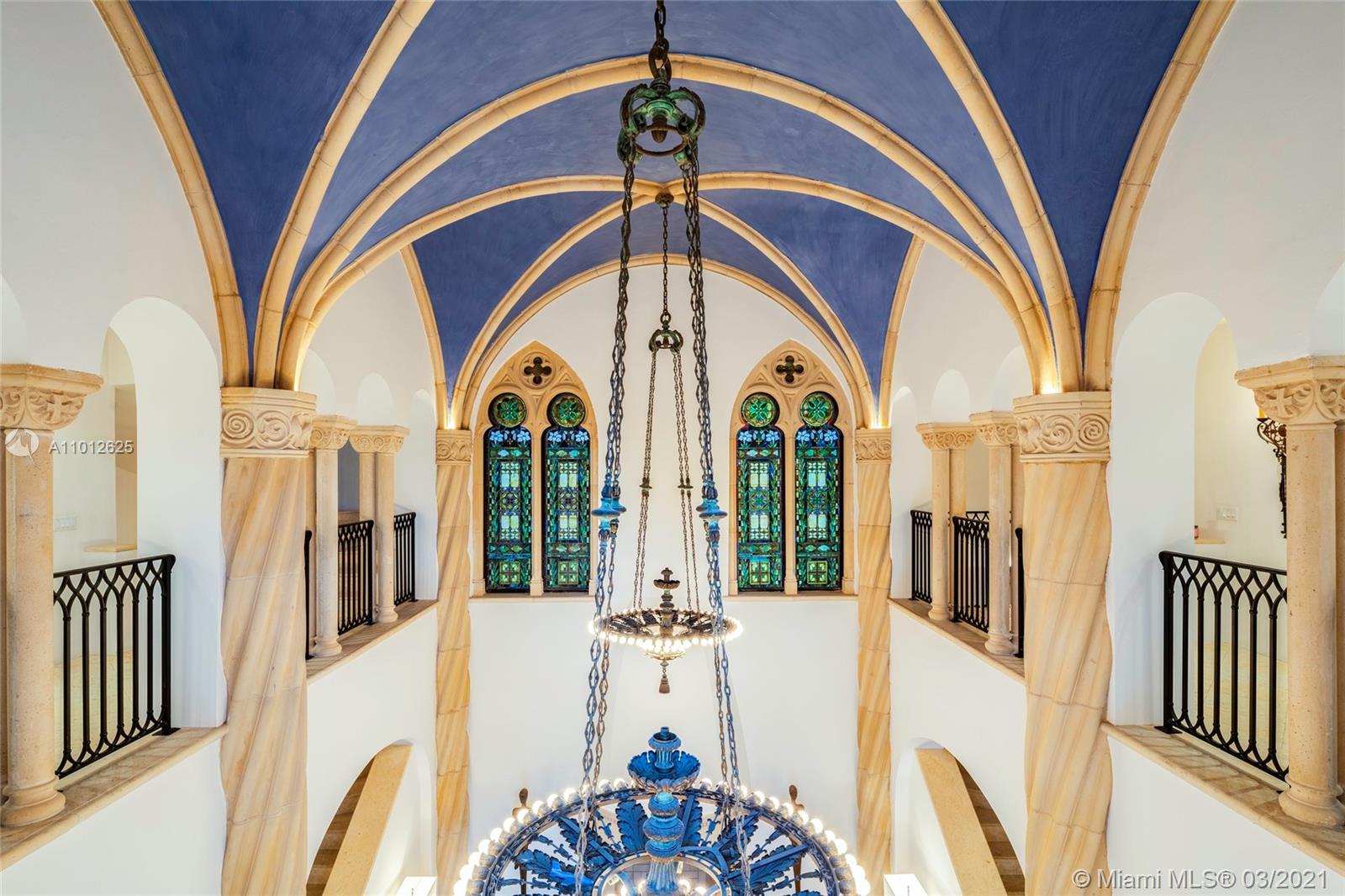 1840 S Bayshore Ln Coconut Grove, FL 33133