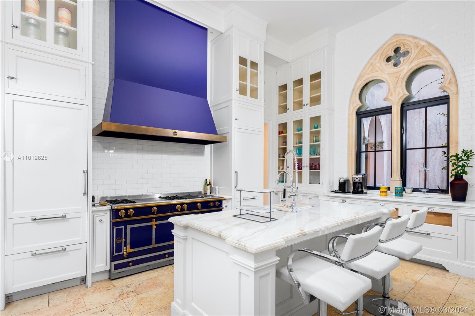 1840 S Bayshore Ln Coconut Grove, FL 33133