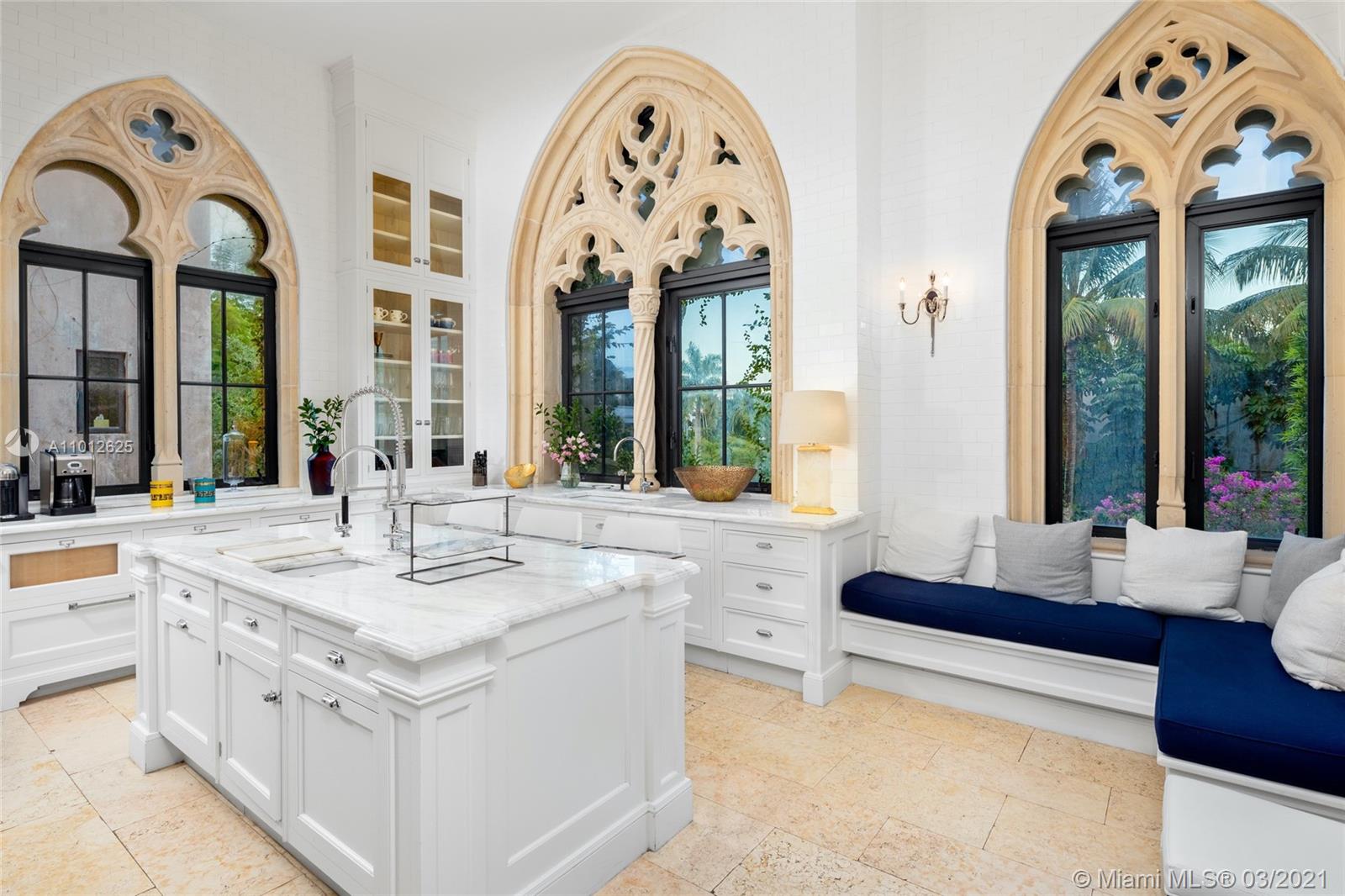 1840 S Bayshore Ln Coconut Grove, FL 33133