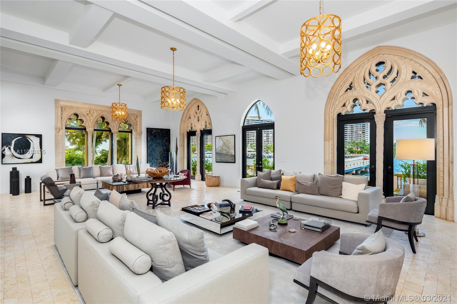 1840 S Bayshore Ln Coconut Grove, FL 33133