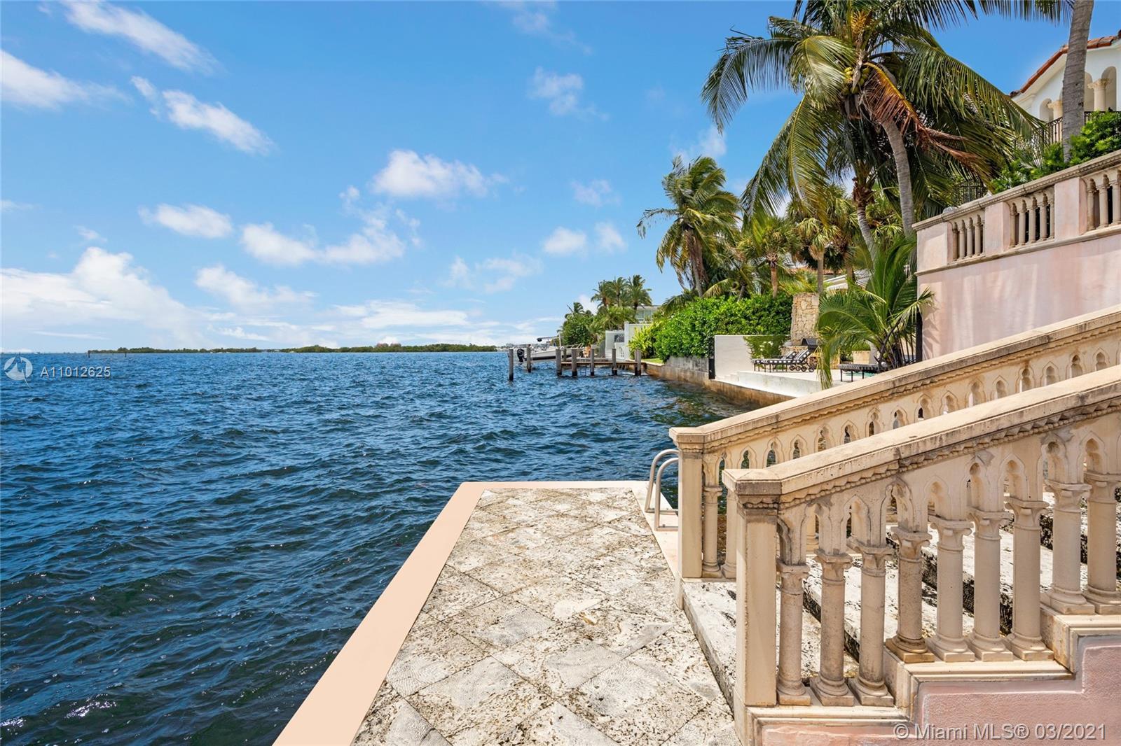 1840 S Bayshore Ln Coconut Grove, FL 33133