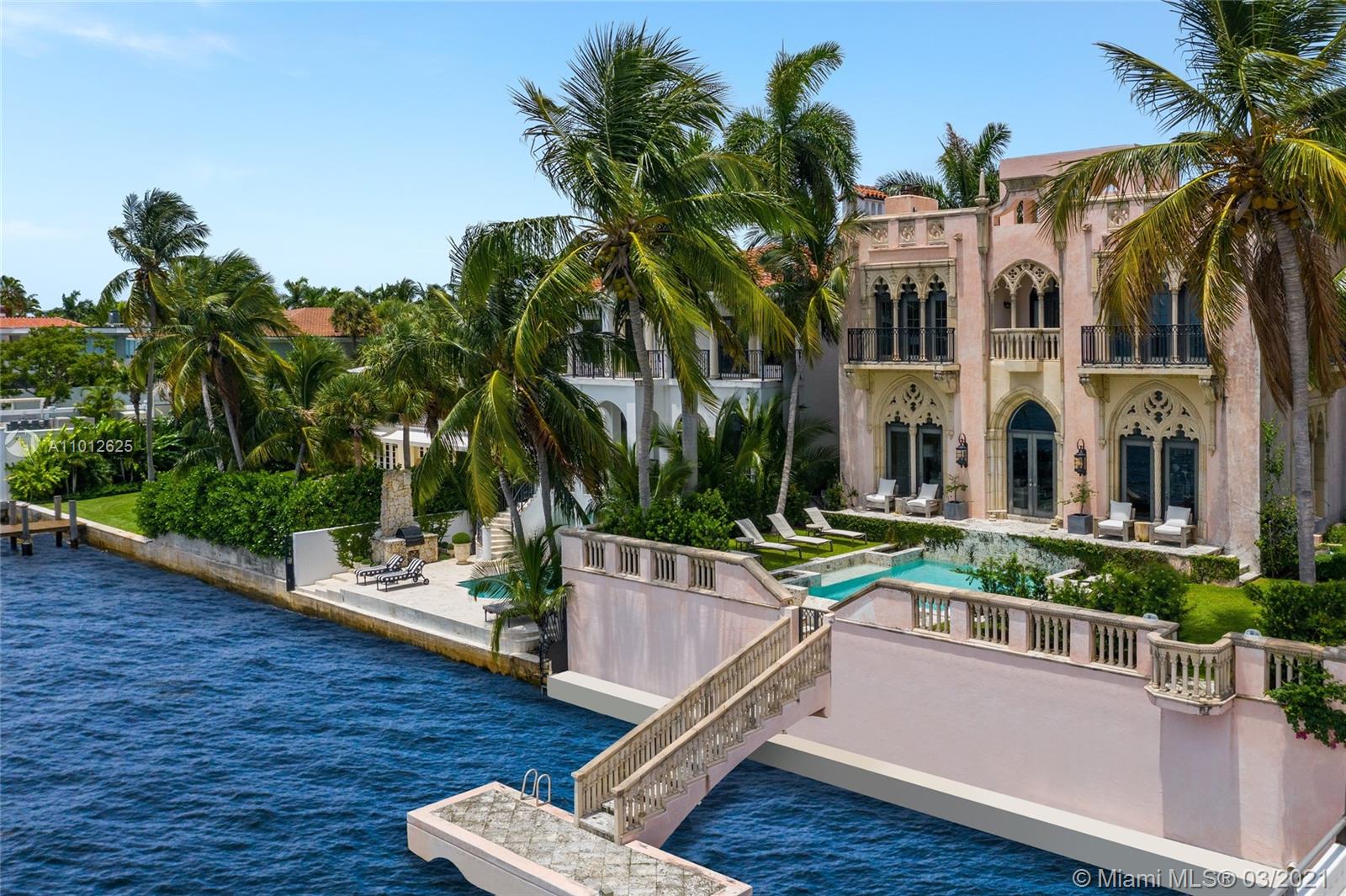 1840 S Bayshore Ln Coconut Grove, FL 33133