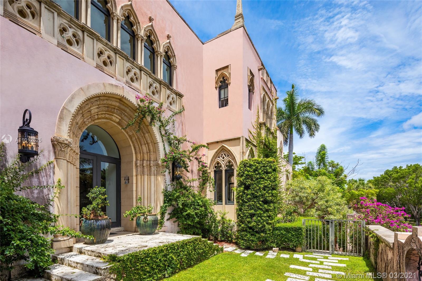 1840 S Bayshore Ln Coconut Grove, FL 33133